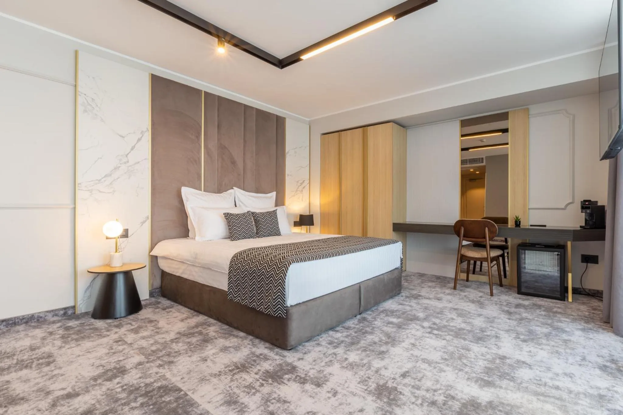 Bed in Hotel Lupa by Bueno