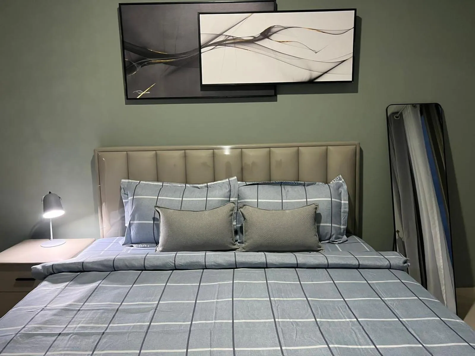 Bed in The PeAk Residence, Multi-Apartment by Emma