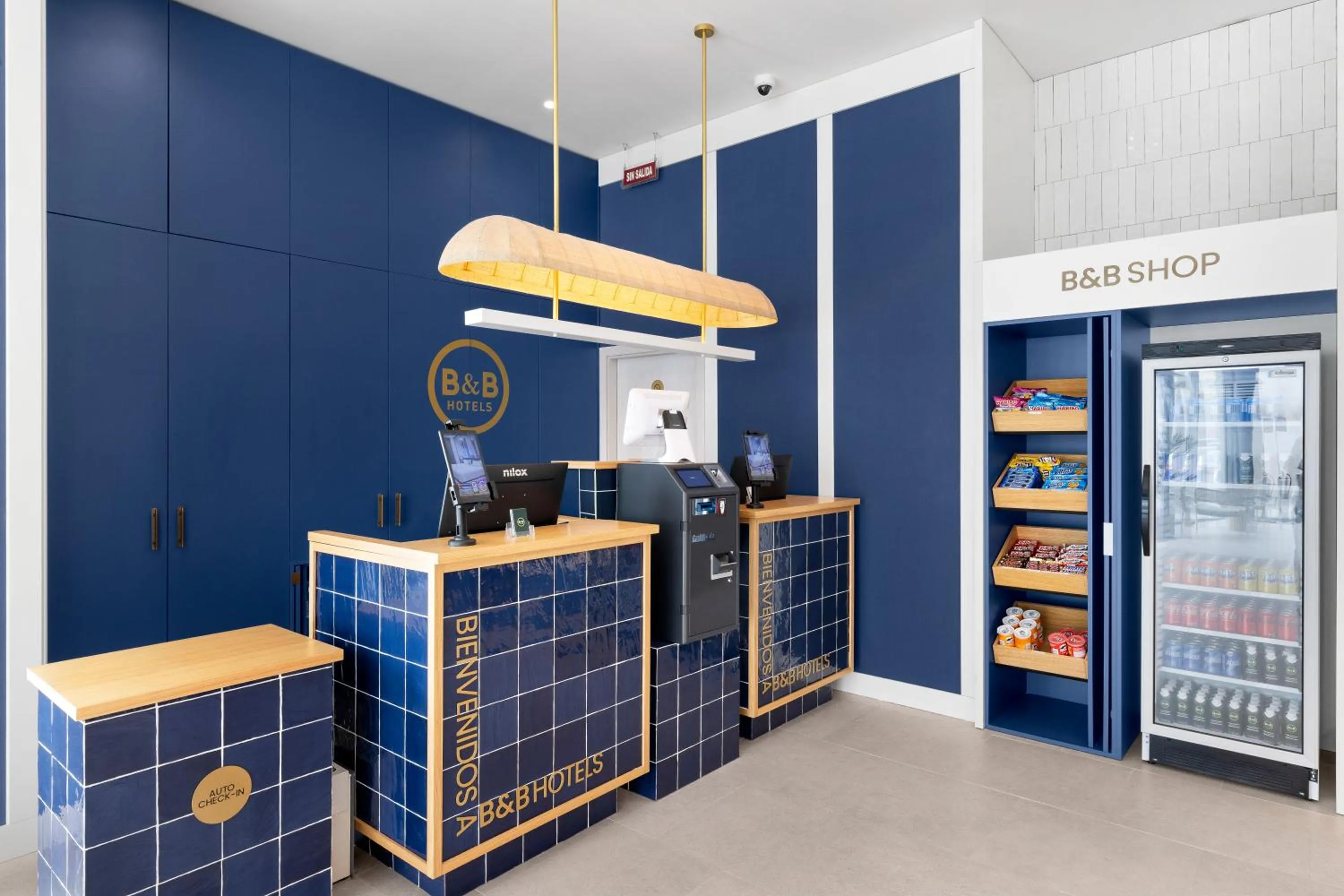 Lobby or reception in B&B HOTEL Benidorm Finestrat
