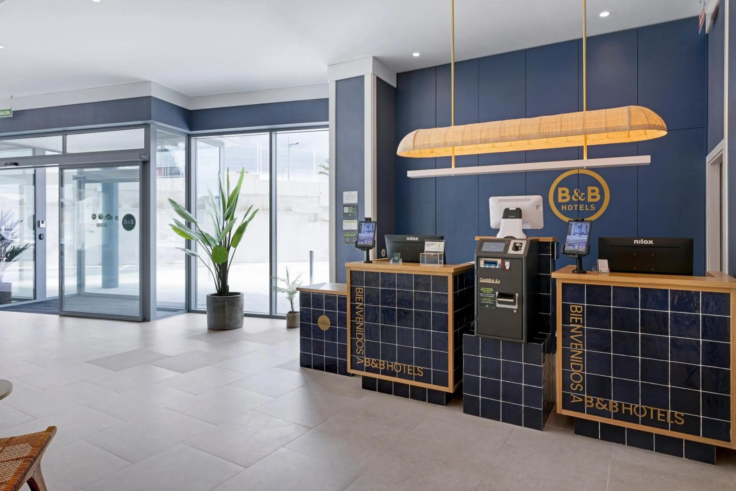Lobby or reception in B&B HOTEL Benidorm Finestrat