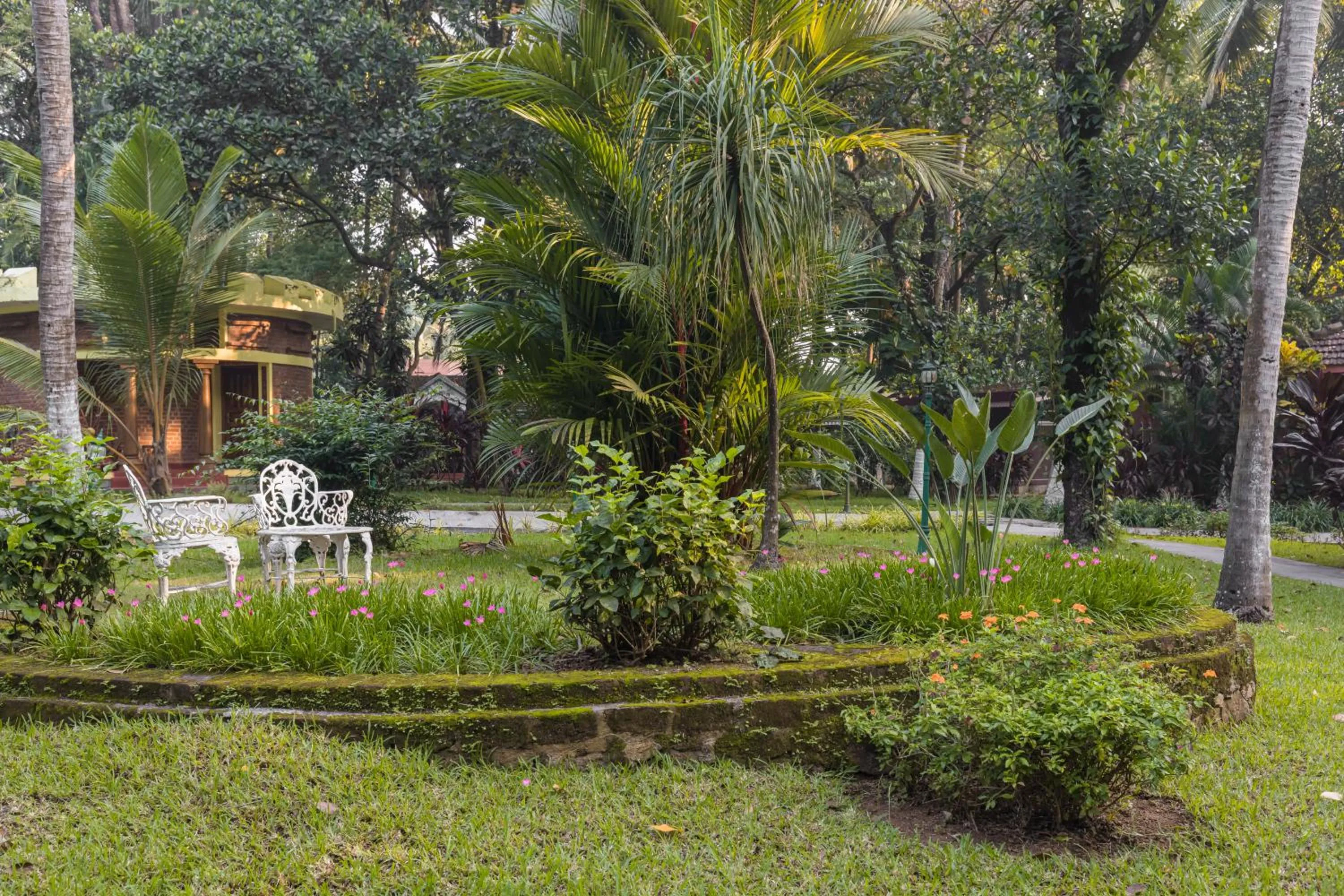 Garden in Kairali - The Ayurvedic Healing Village