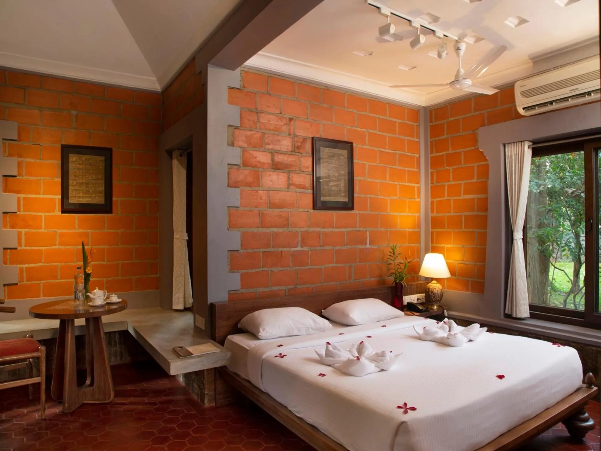 Bed in Kairali - The Ayurvedic Healing Village