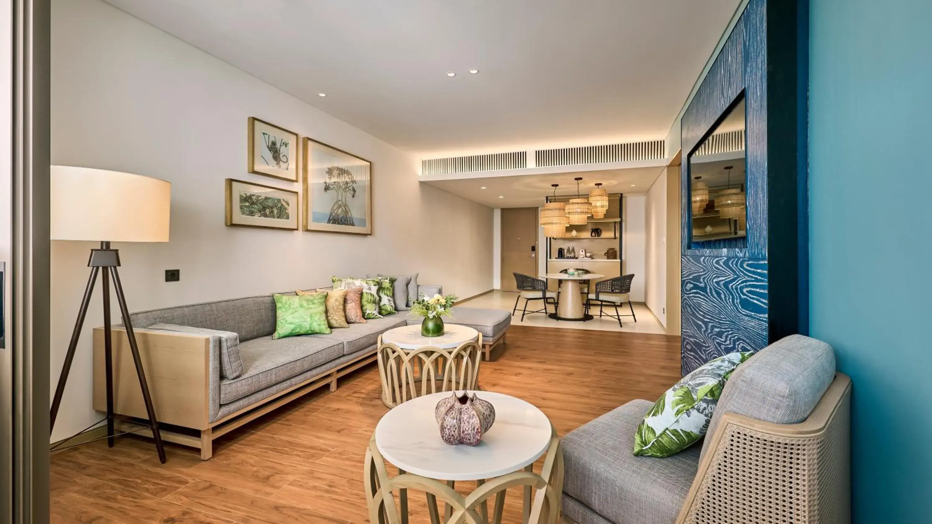 Guests, Bed in Holiday Inn Resort Bintan Lagoi Beach by IHG Guests, Bed in Holiday Inn Resort Bintan Lagoi Beach by IHG