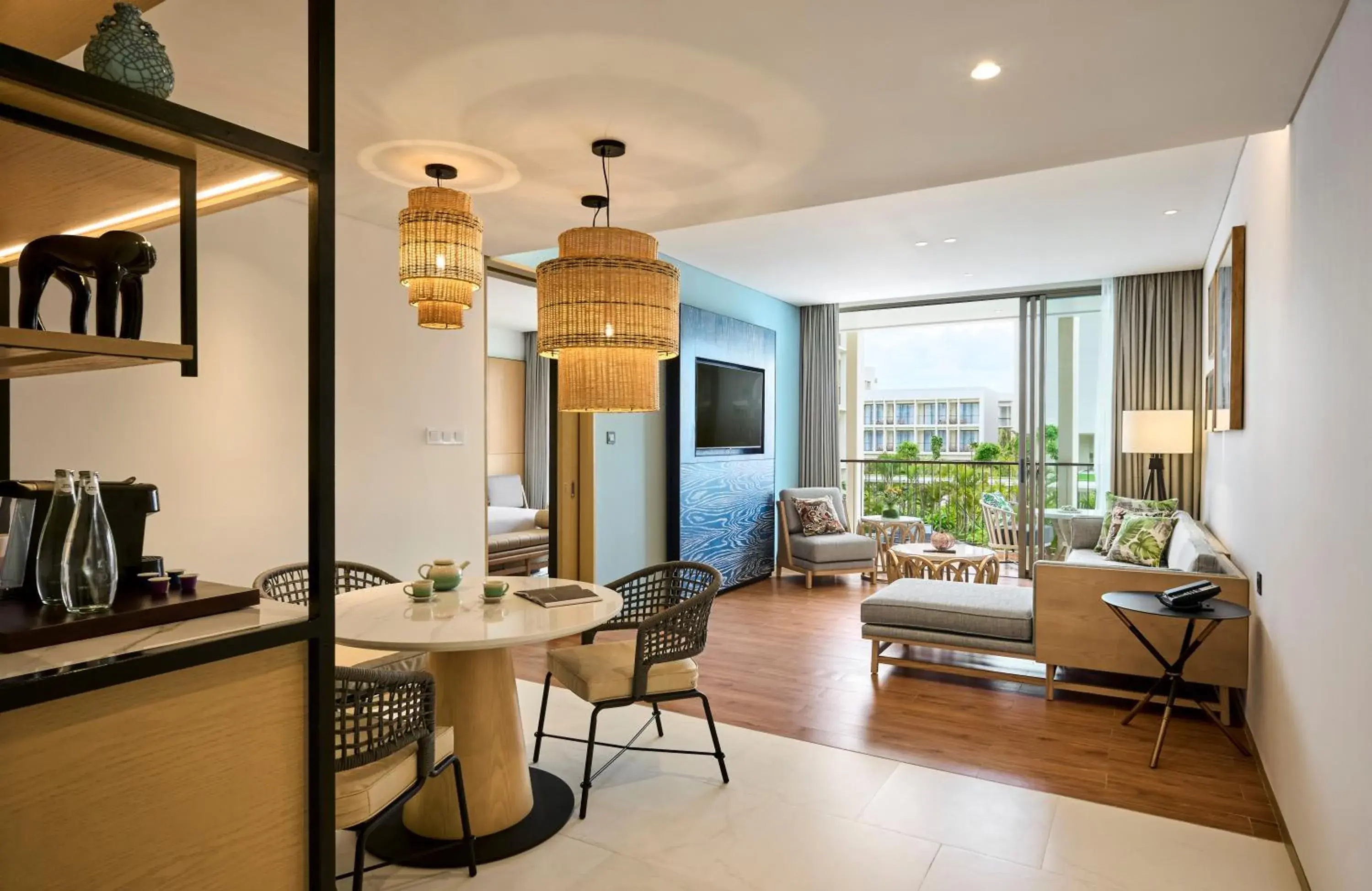 Living room in Holiday Inn Resort Bintan Lagoi Beach by IHG Living room in Holiday Inn Resort Bintan Lagoi Beach by IHG