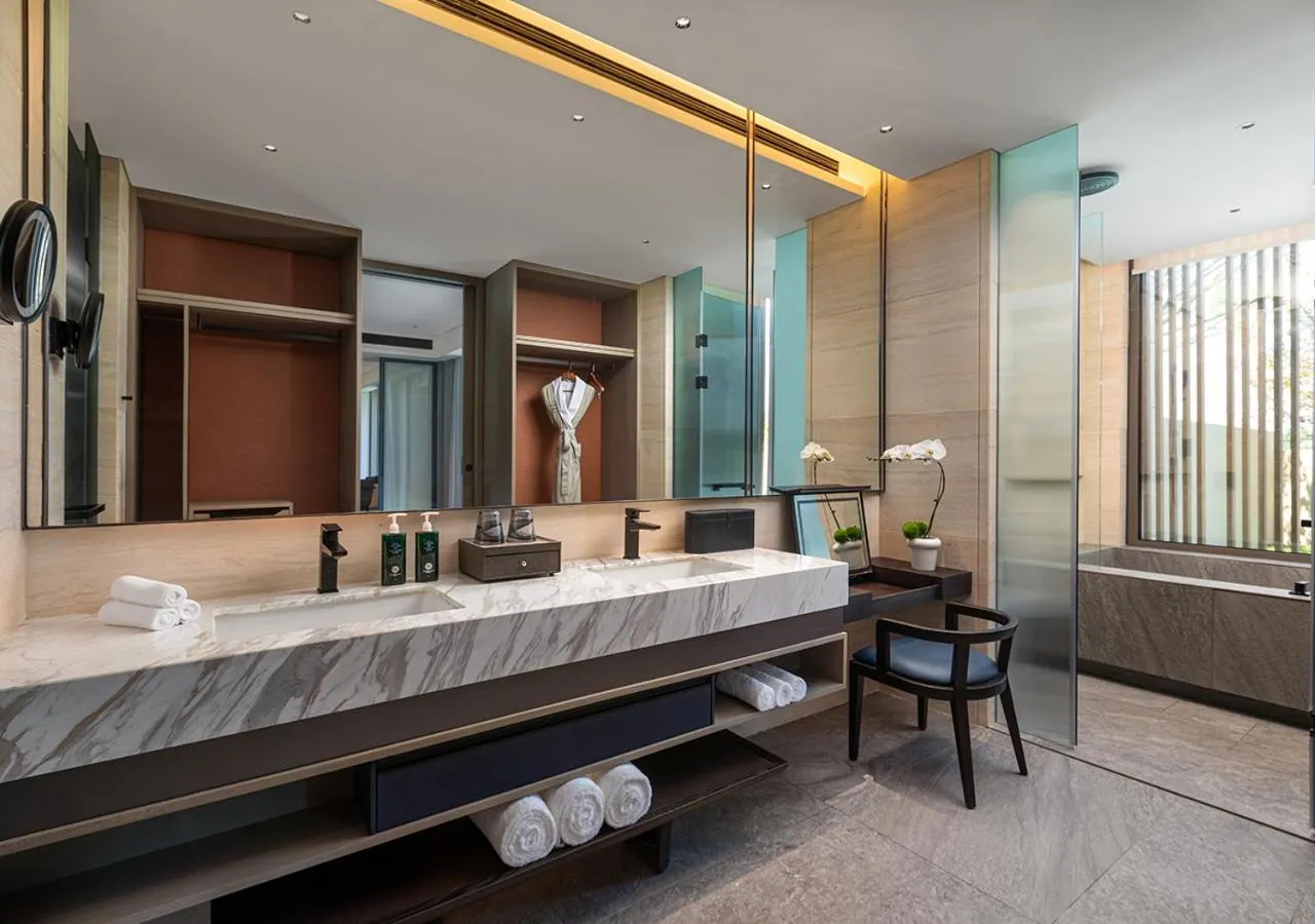 Bathroom in Hotel Indigo Beidaihe