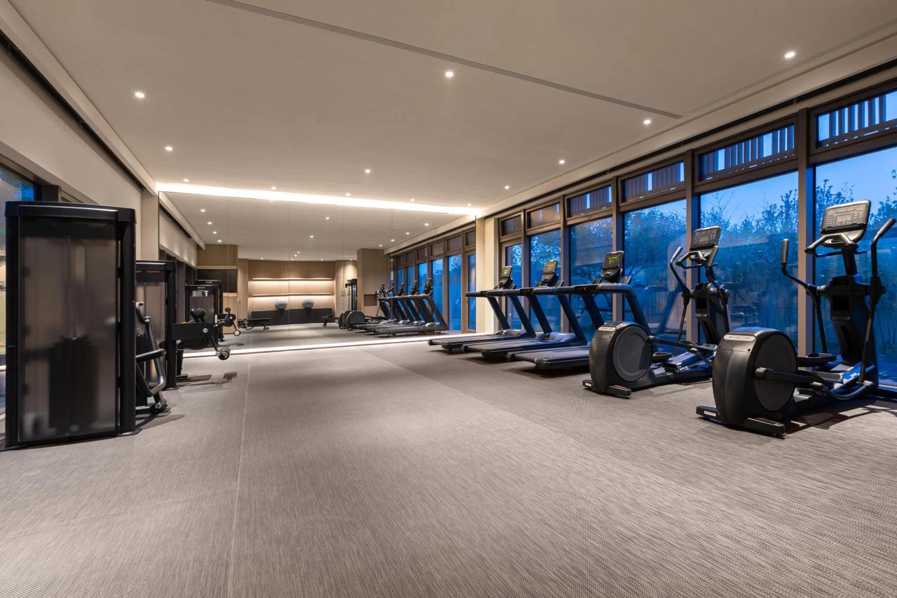 Fitness centre/facilities in Hotel Indigo Beidaihe
