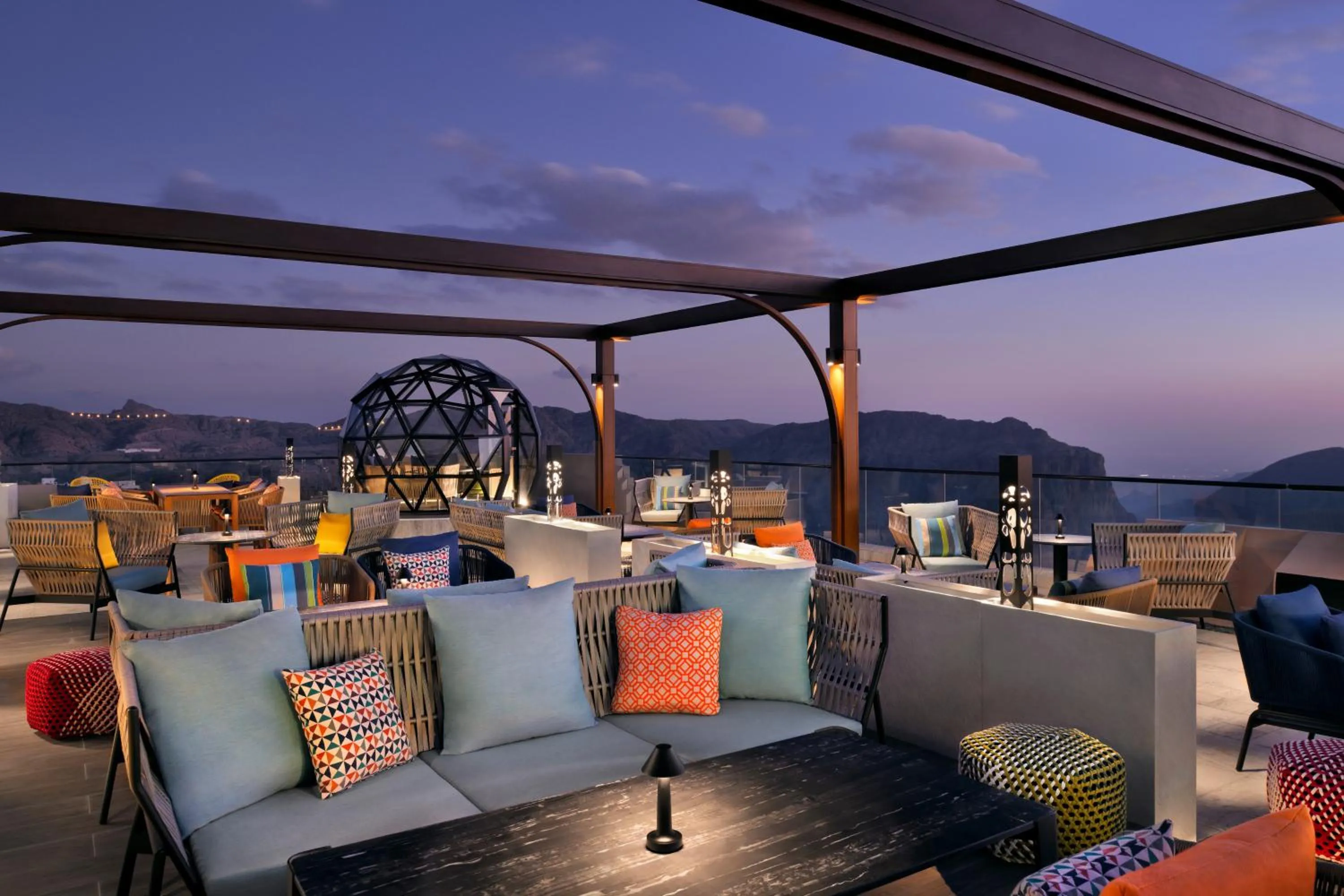 Restaurant/places to eat in Hotel Indigo Jabal Akhdar Resort & Spa by IHG