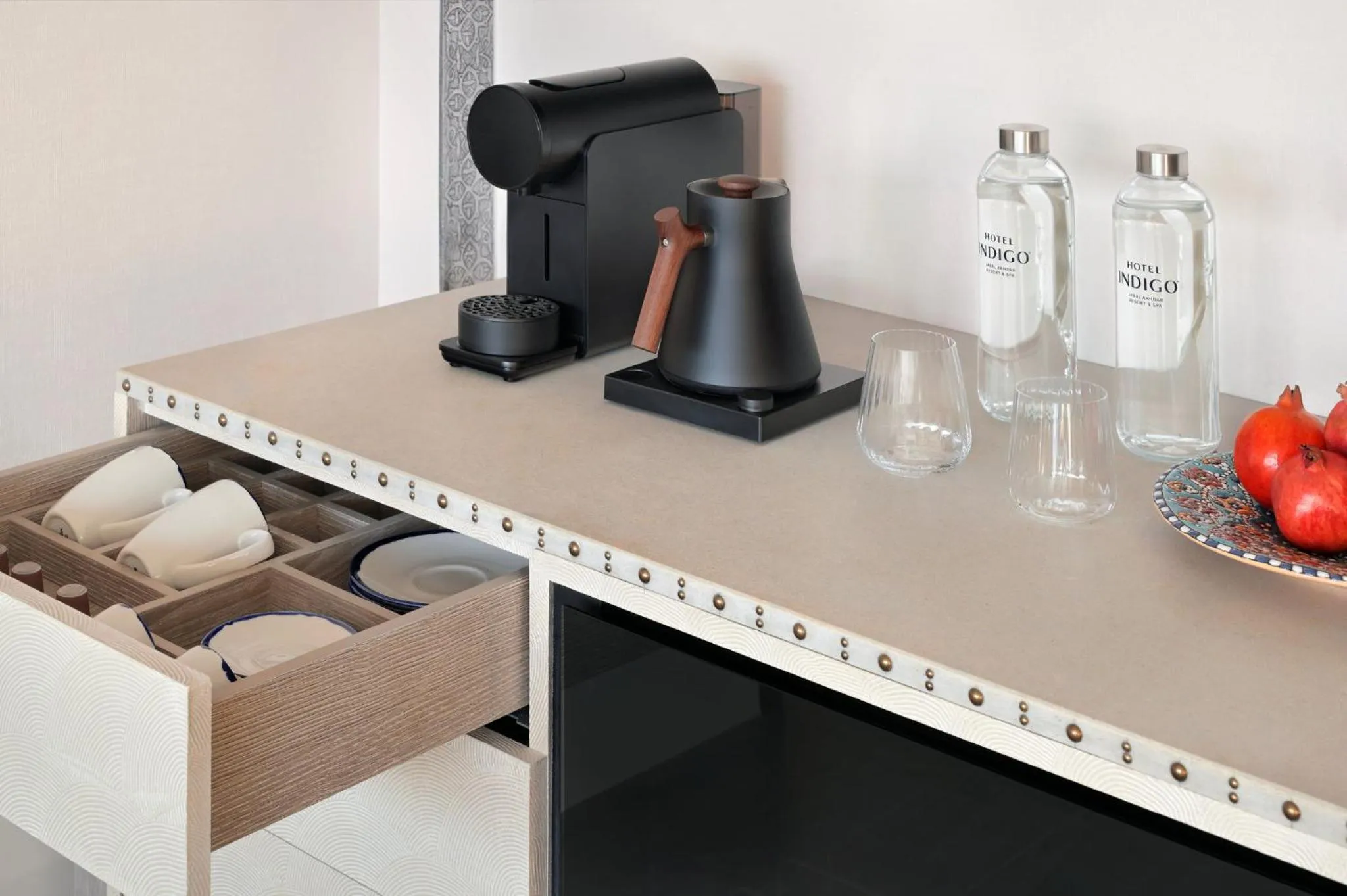 Photo of the whole room in Hotel Indigo Jabal Akhdar Resort & Spa by IHG