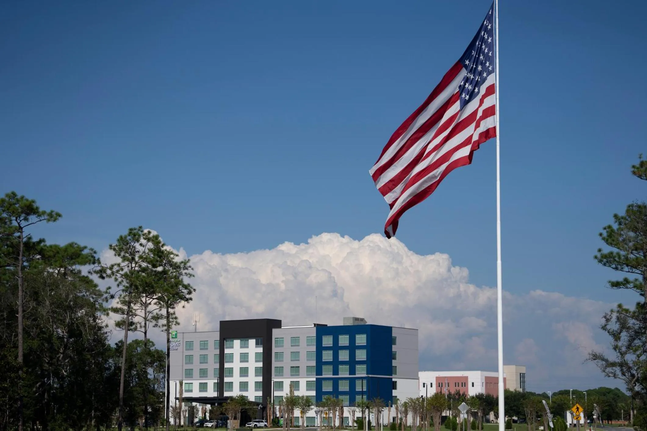 Property building in Holiday Inn Express & Suites Fort Walton Beach - Eglin Area by IHG