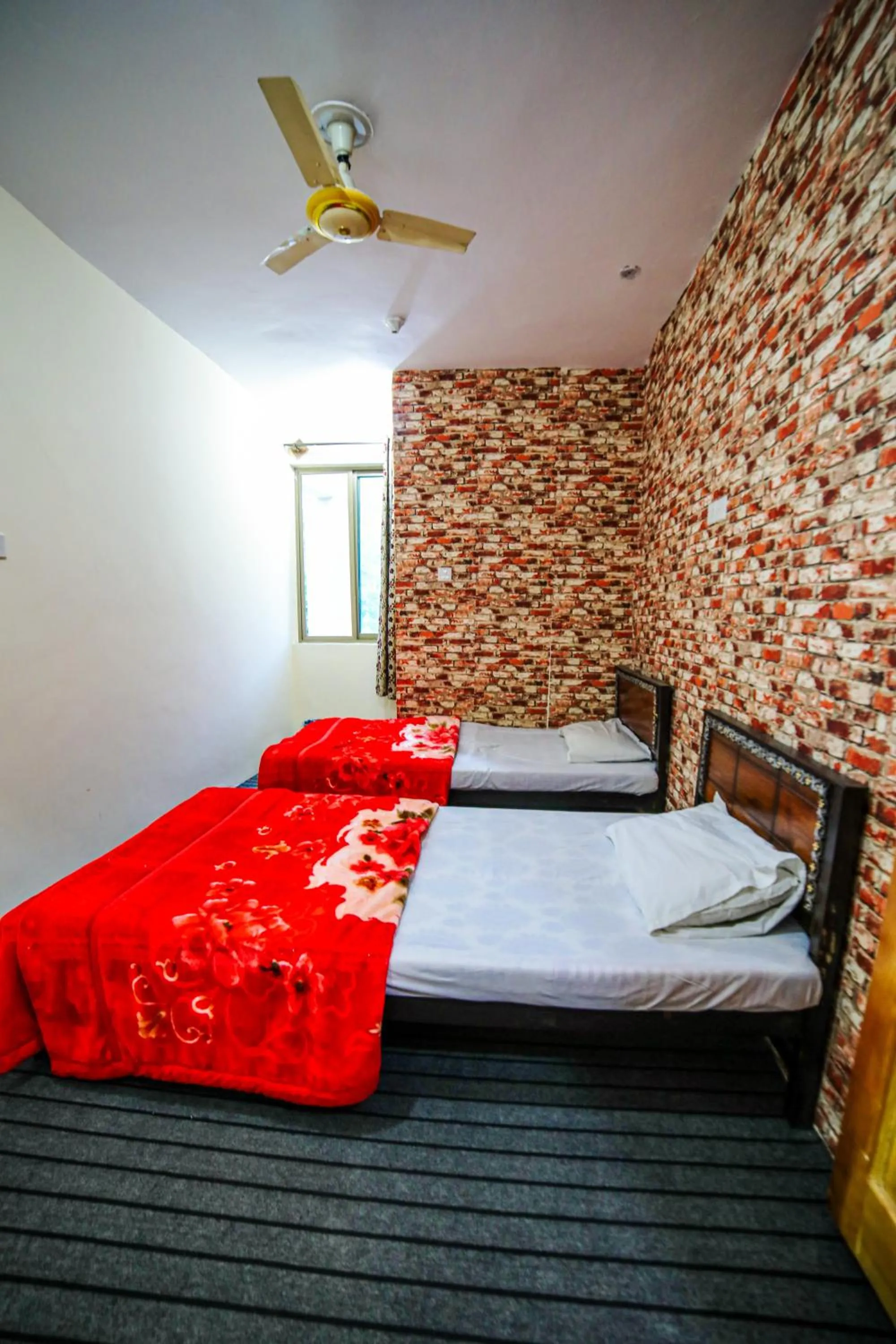 Bed in Yak Sarai Hotel & Restaurant