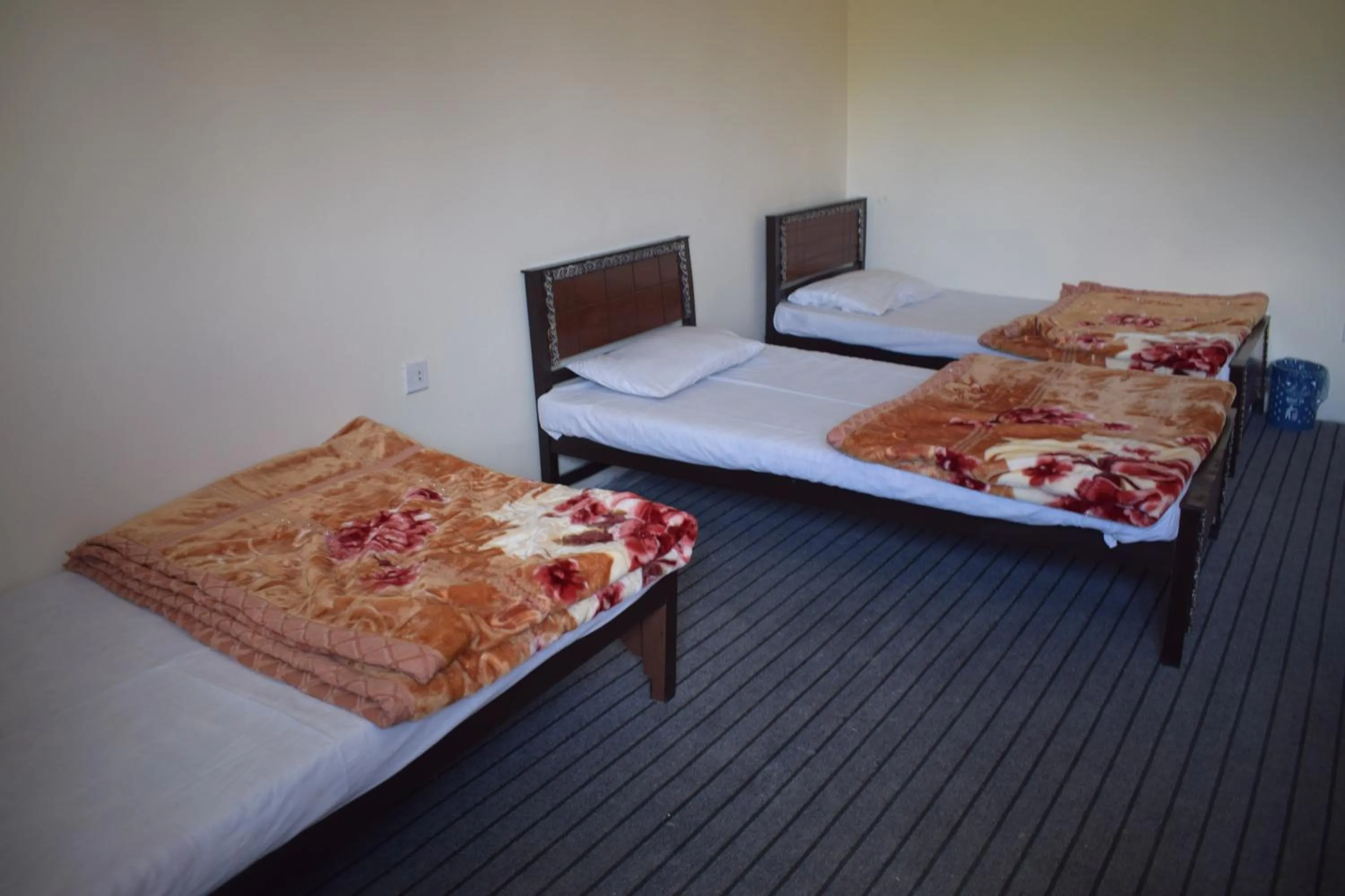 Bed in Yak Sarai Hotel & Restaurant