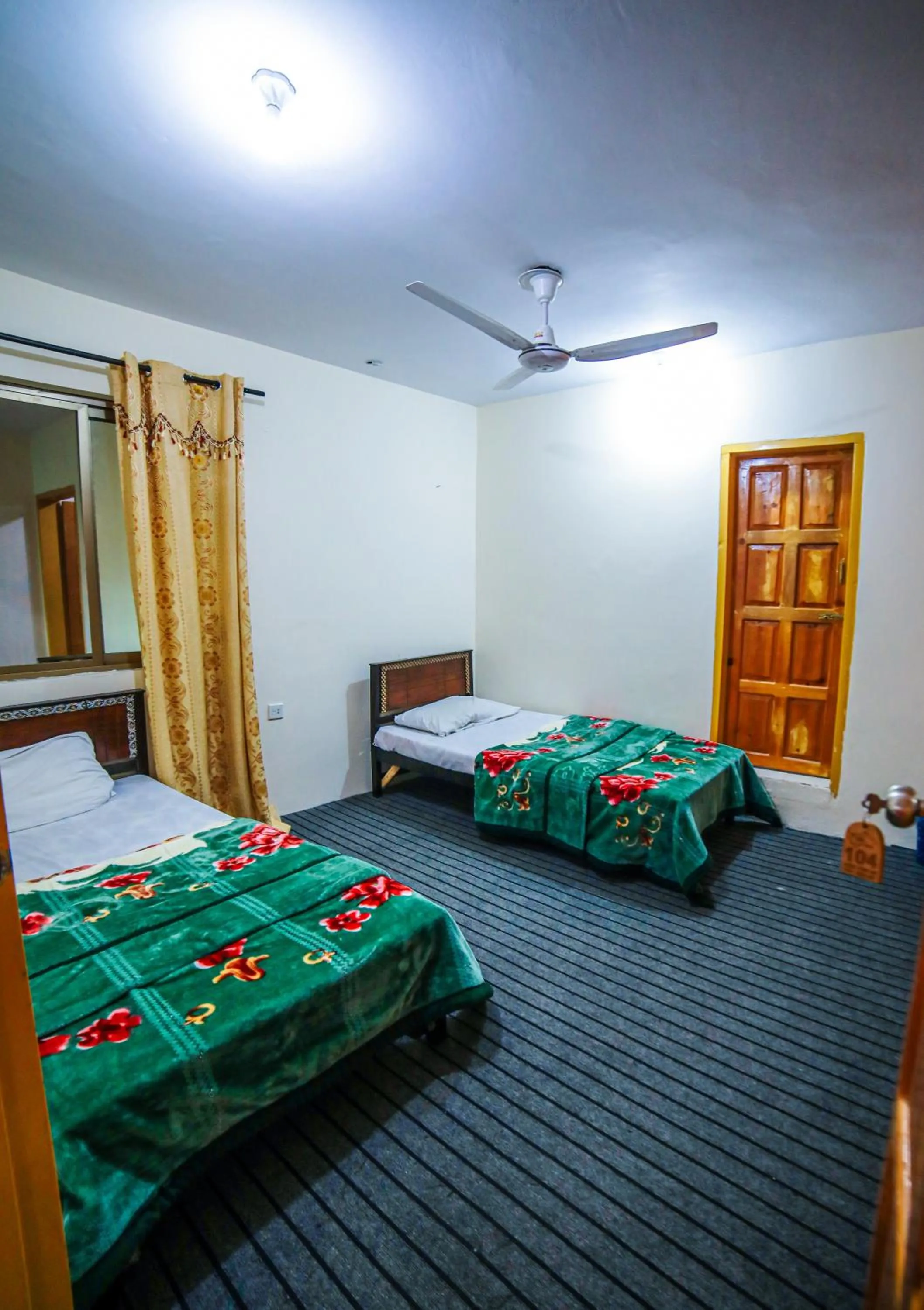 Bed in Yak Sarai Hotel & Restaurant