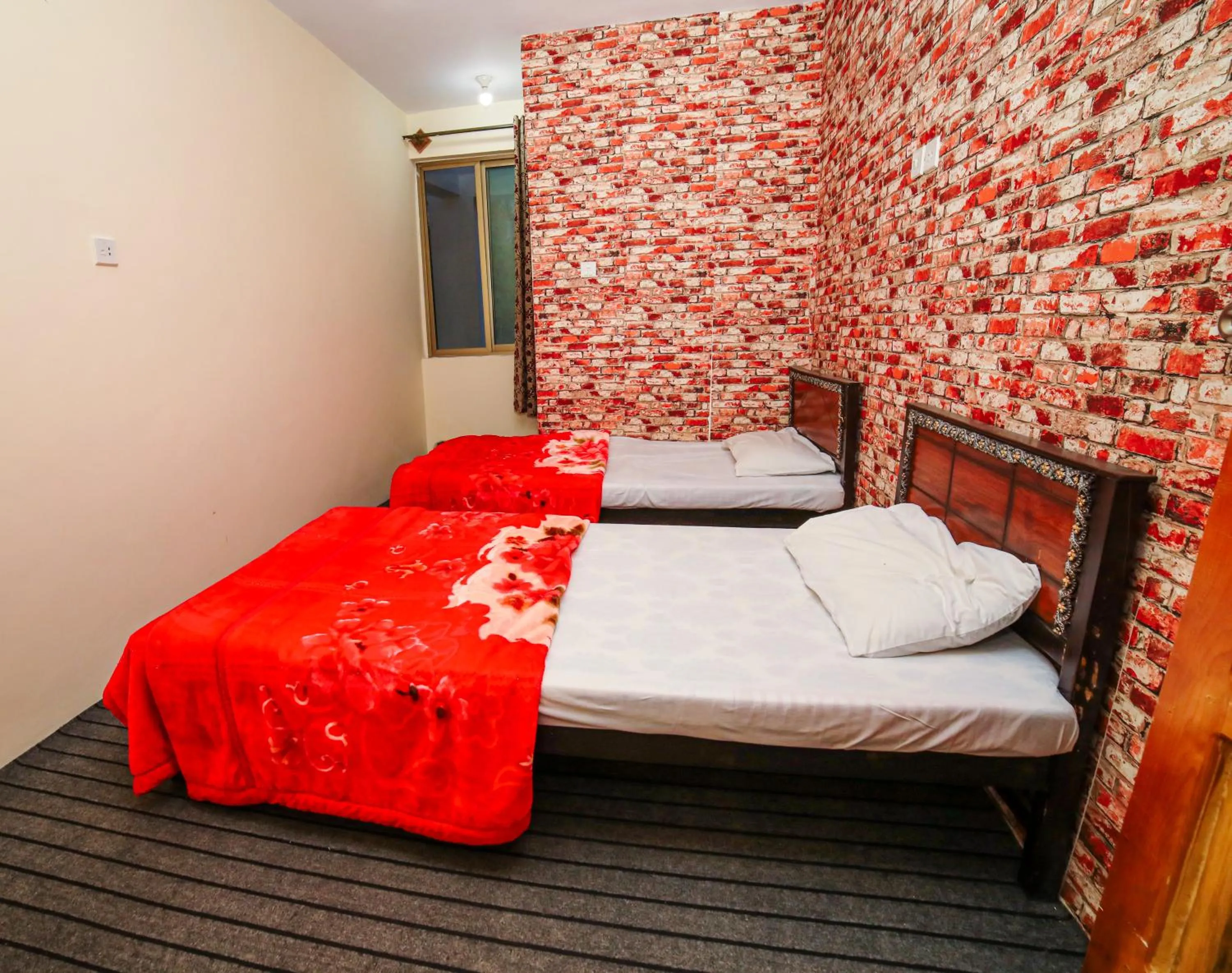 Bed in Yak Sarai Hotel & Restaurant