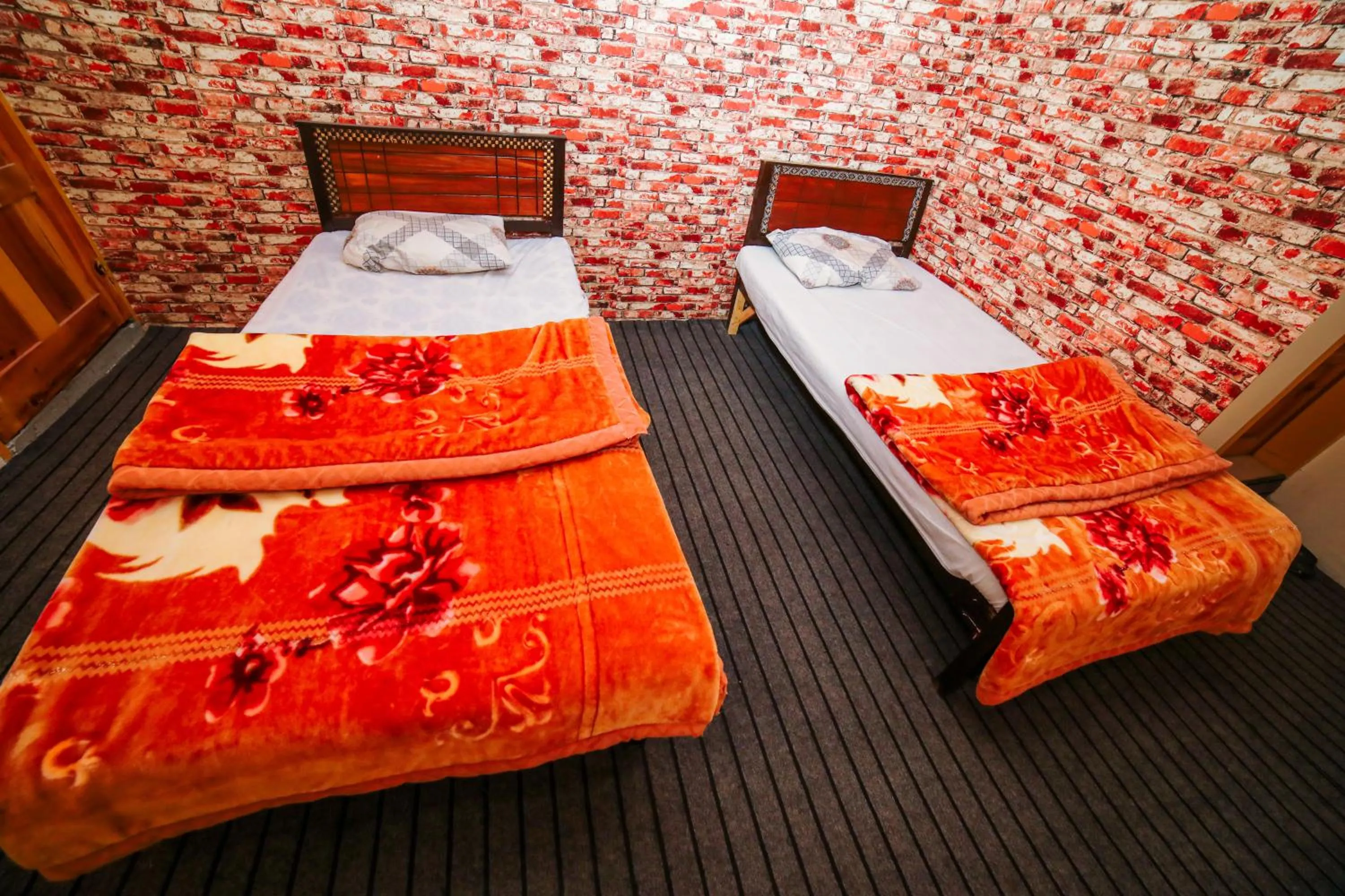 Bed in Yak Sarai Hotel & Restaurant