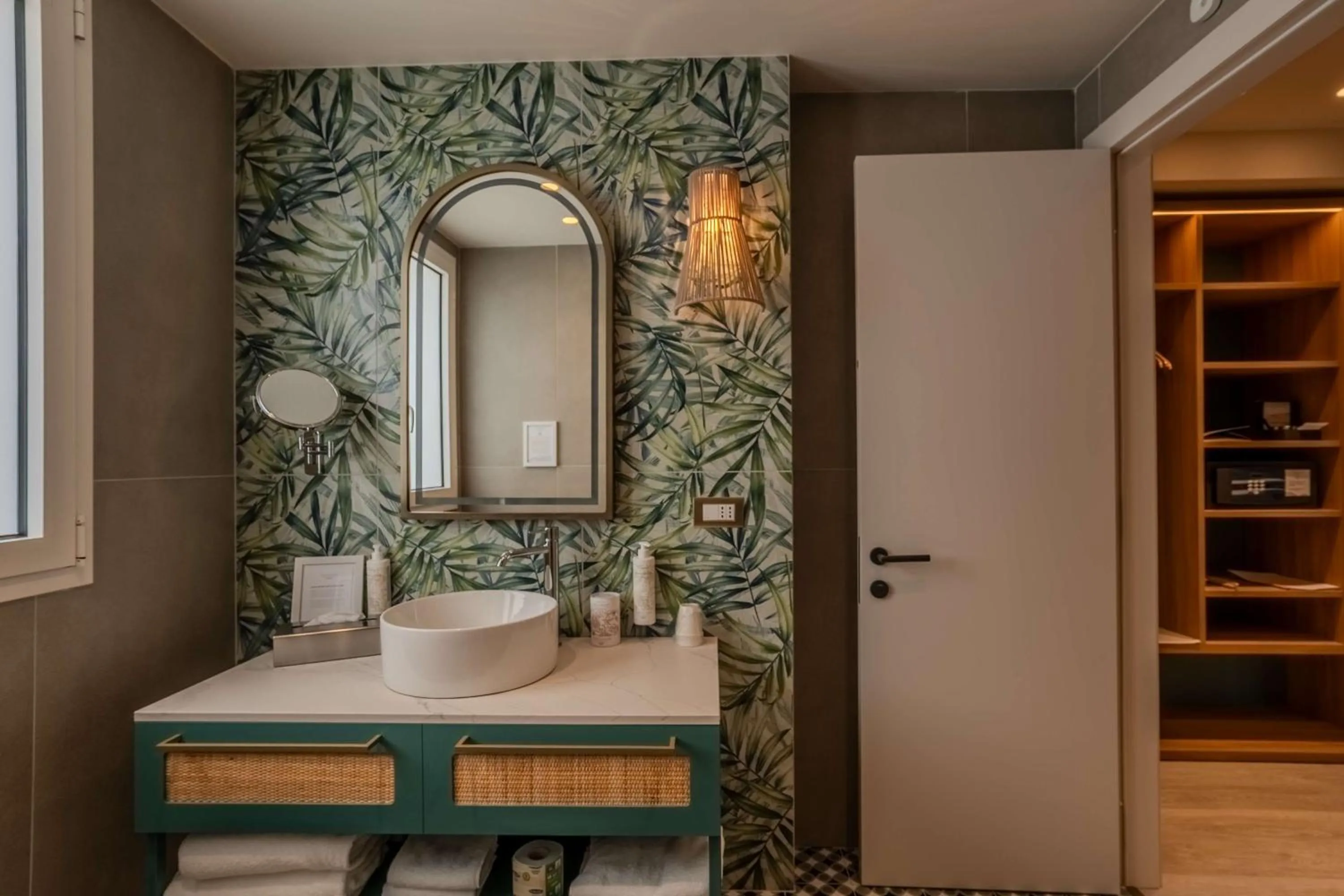 Bathroom in Terradamari Resort & Spa Marina di Modica,Tapestry by Hilton