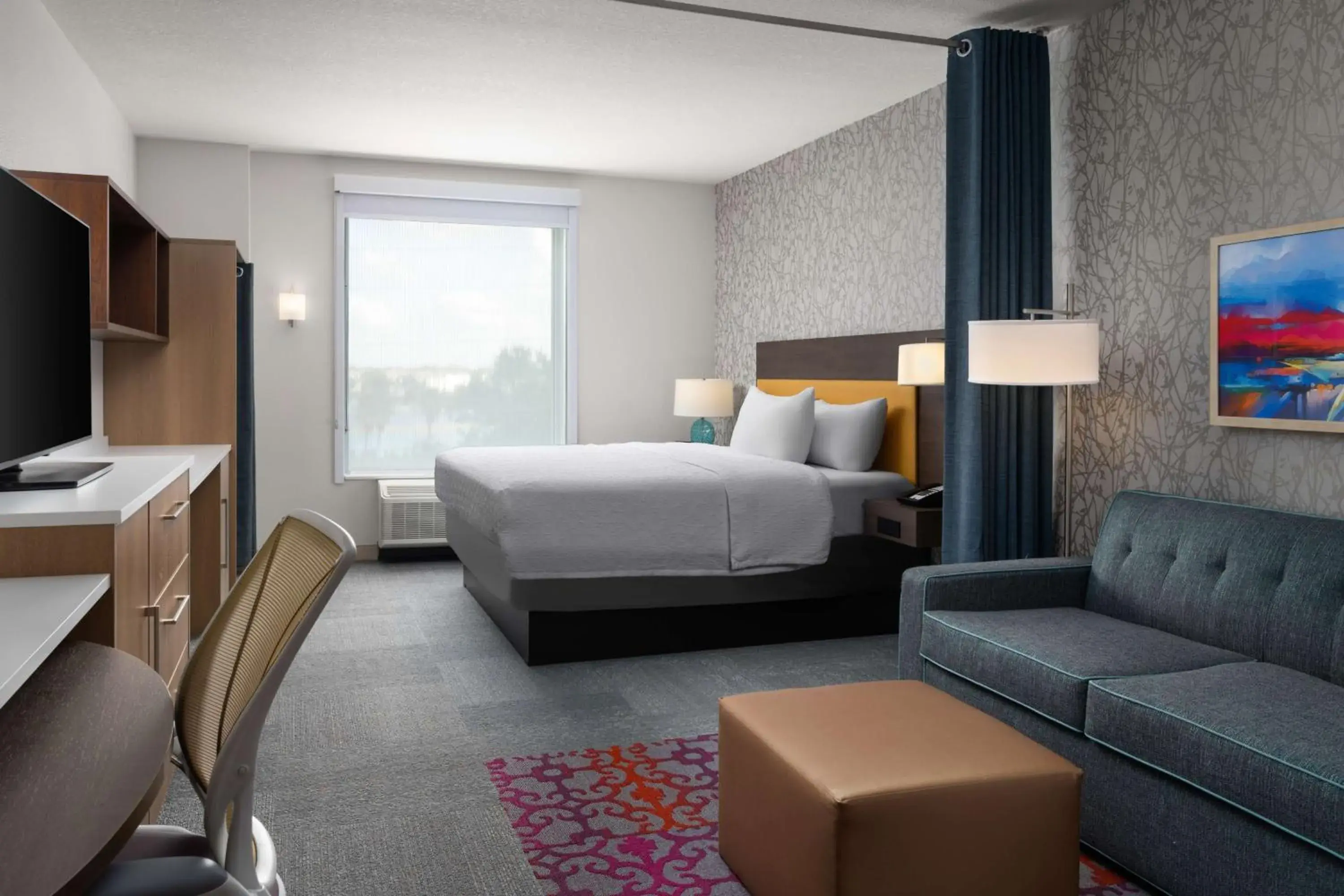Living room, Bed in Home2 Suites By Hilton Winter Haven Living room, Bed in Home2 Suites By Hilton Winter Haven