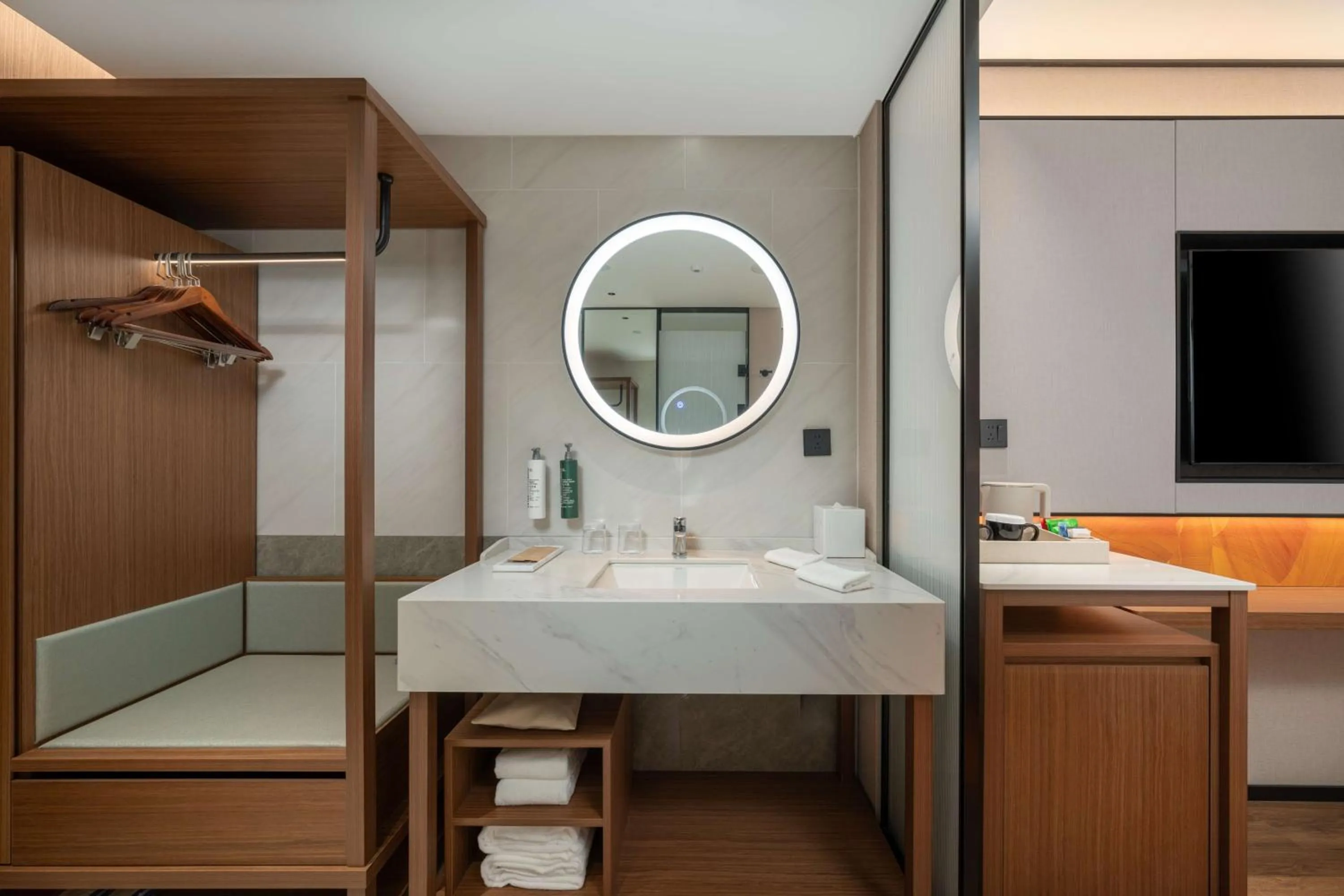 Bathroom in Hilton Garden Inn Tianjin Railway Station