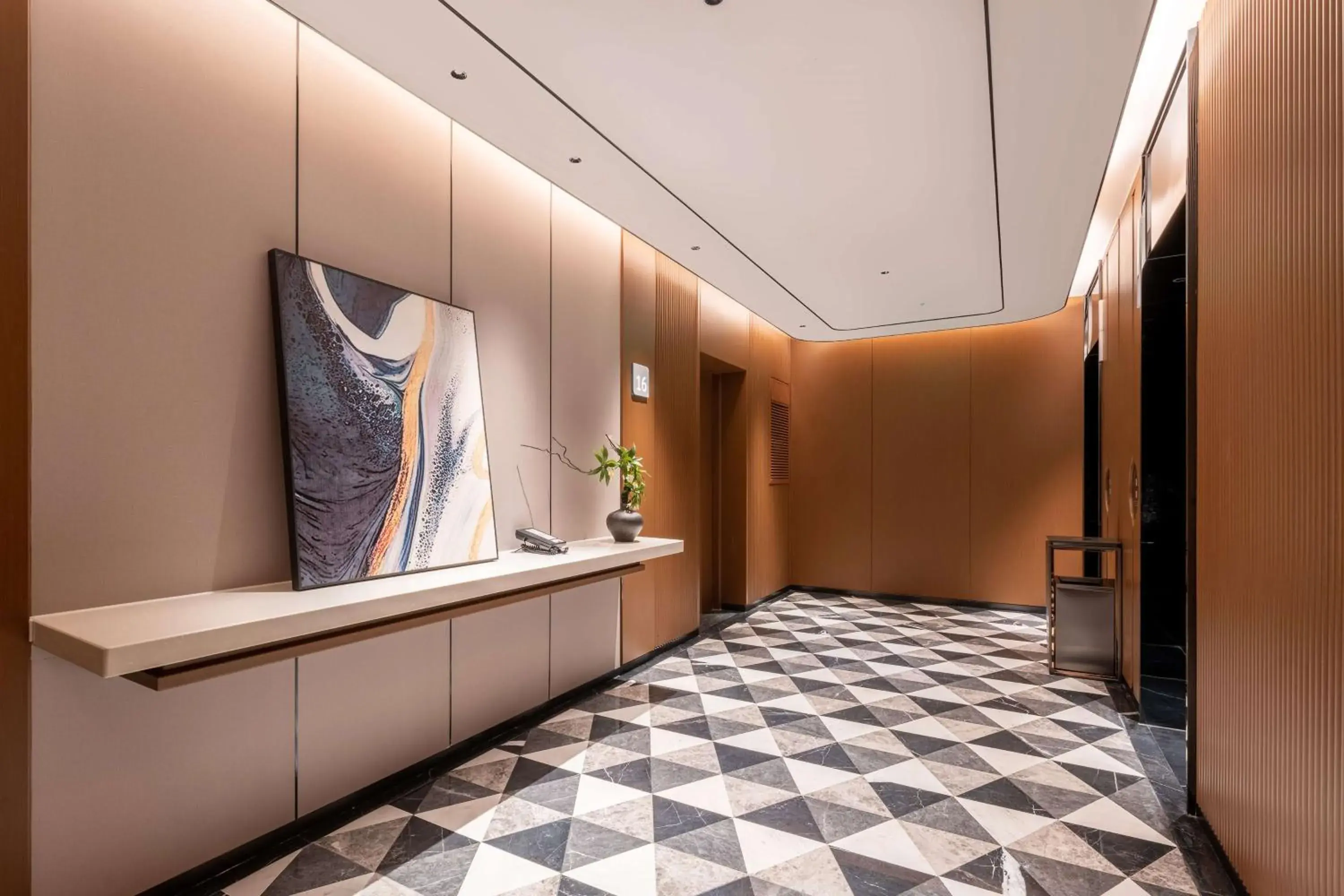 Lobby or reception in Hilton Garden Inn Tianjin Railway Station Lobby or reception in Hilton Garden Inn Tianjin Railway Station