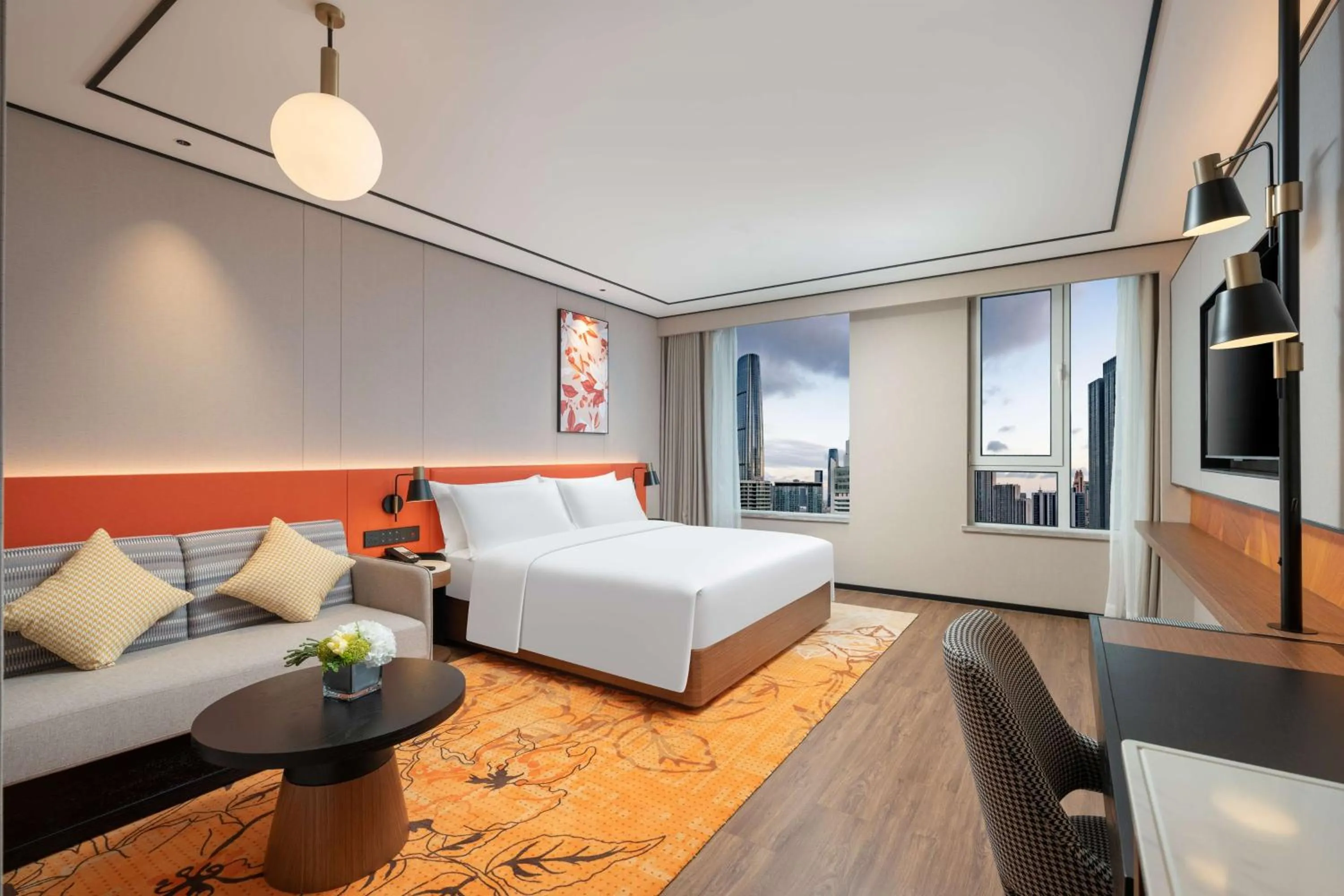 Living room, Bed in Hilton Garden Inn Tianjin Railway Station