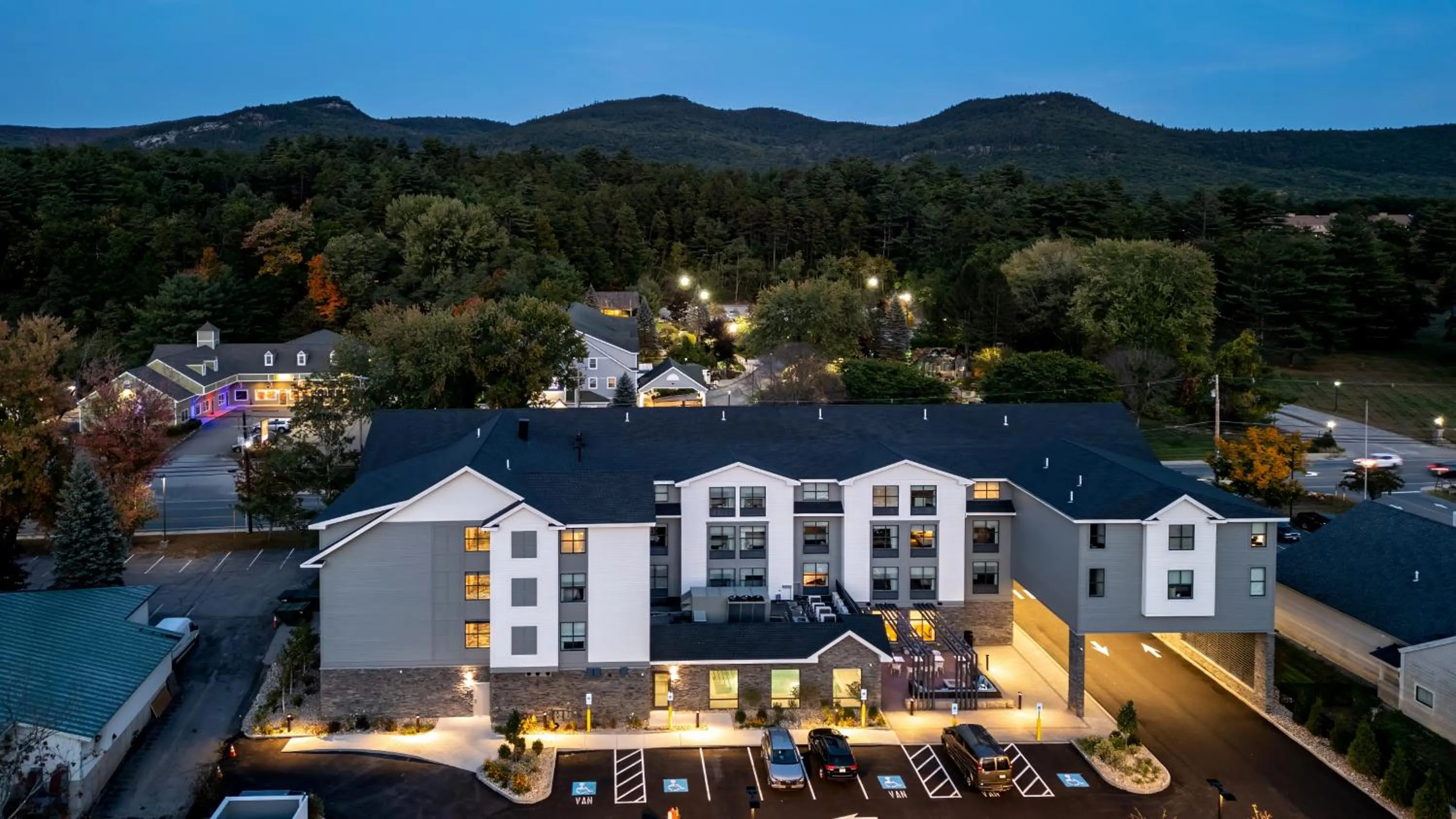 Neighbourhood in Hilton Garden Inn North Conway