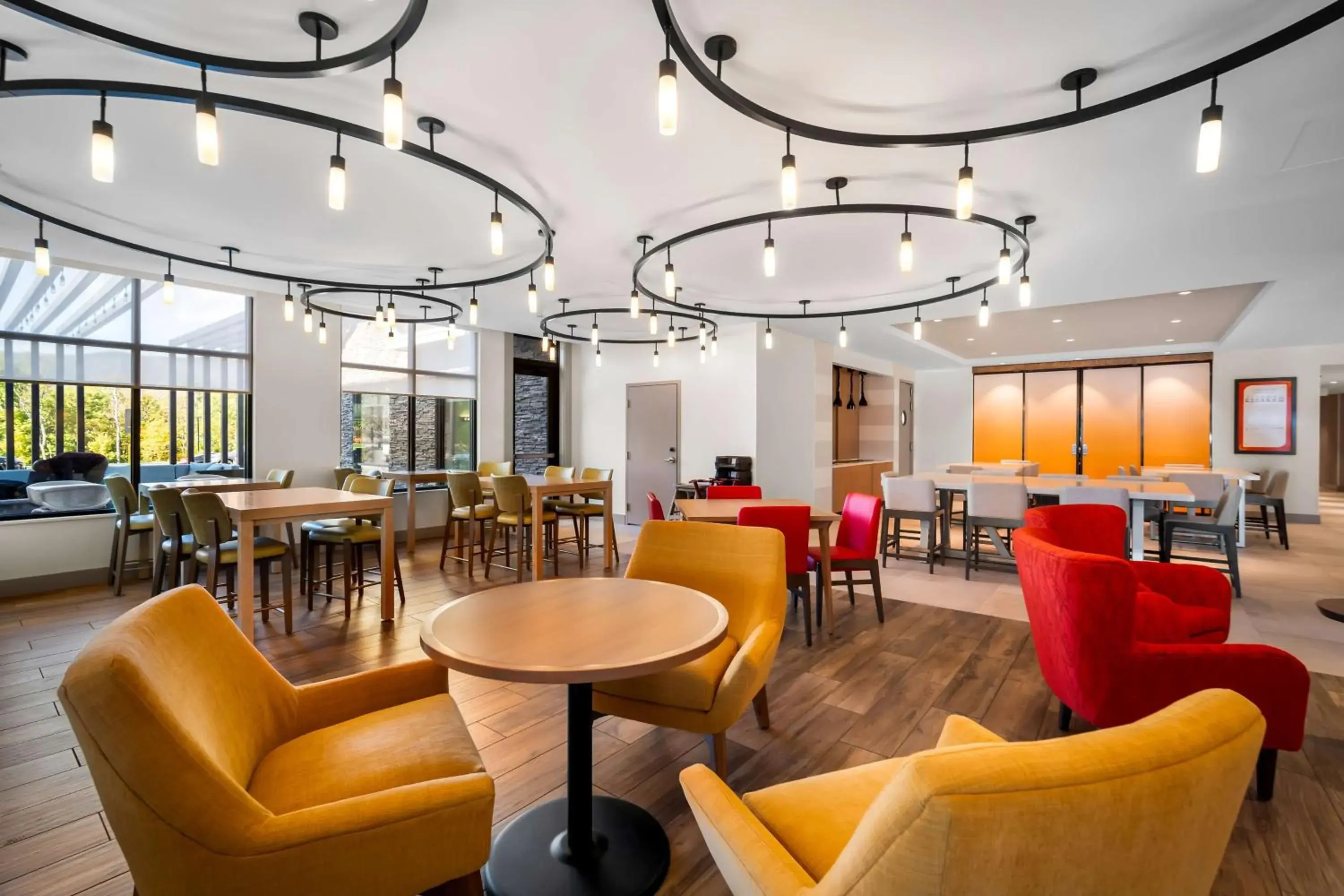 Restaurant/places to eat in Hilton Garden Inn North Conway Restaurant/places to eat in Hilton Garden Inn North Conway