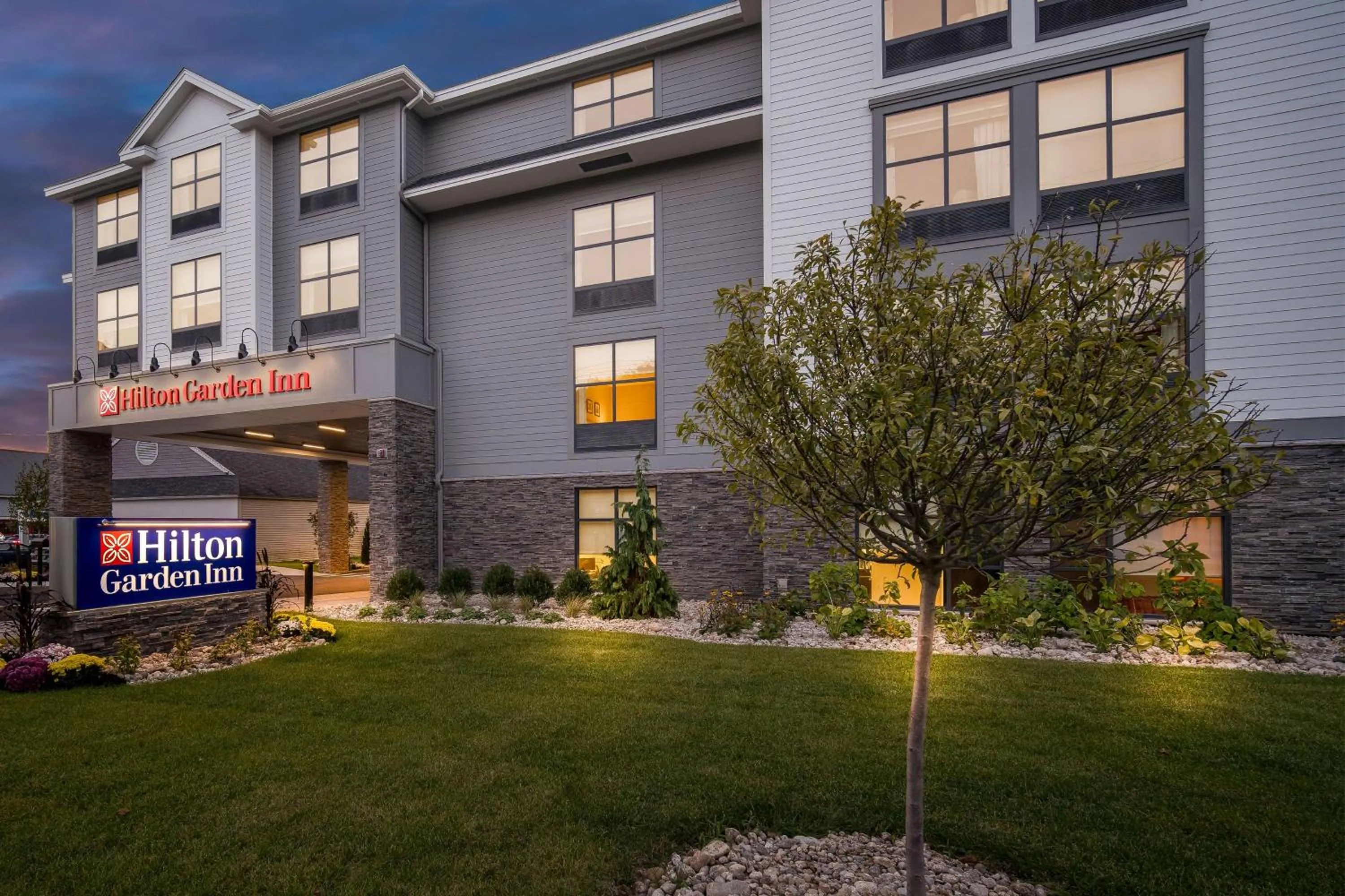 Property building in Hilton Garden Inn North Conway