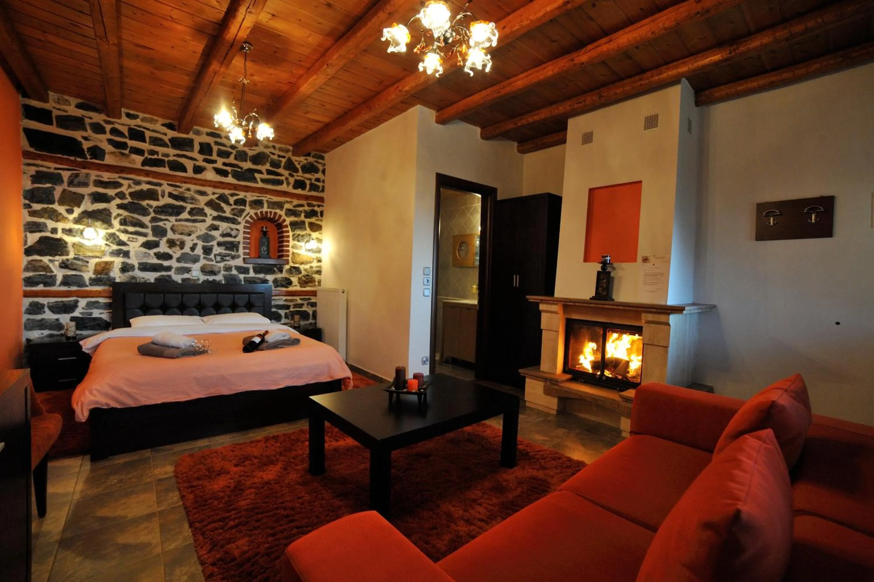 Night, Bed in Enastron