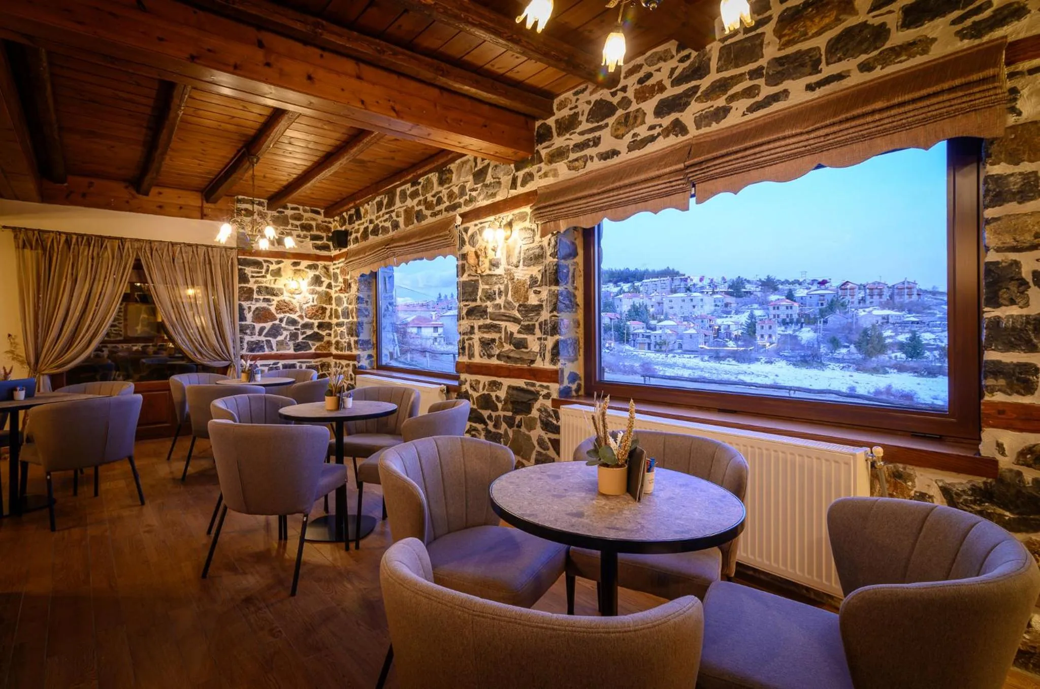 Lounge or bar in Enastron