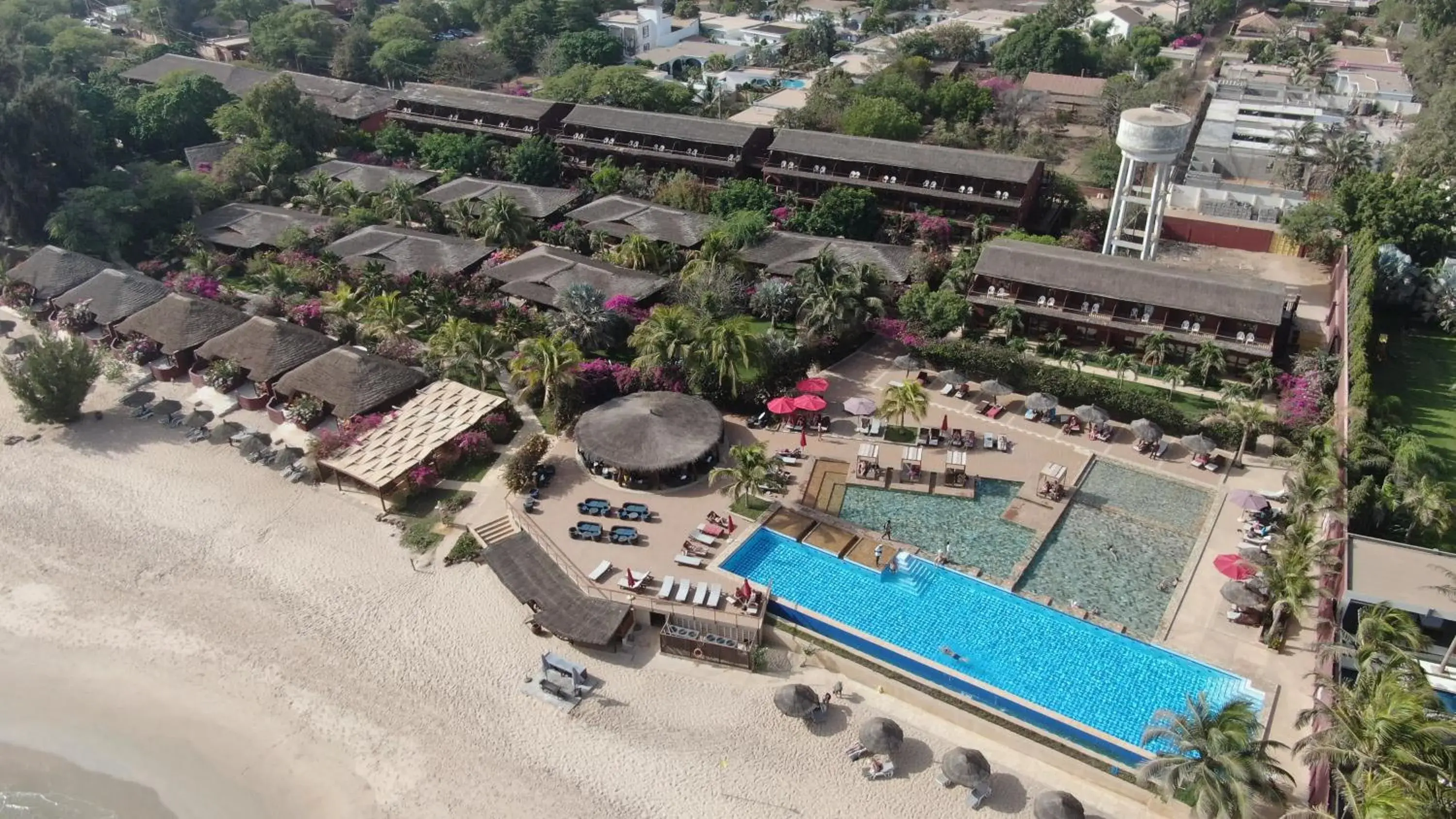 Restaurant/places to eat in Royal Horizon Baobab Restaurant/places to eat in Royal Horizon Baobab