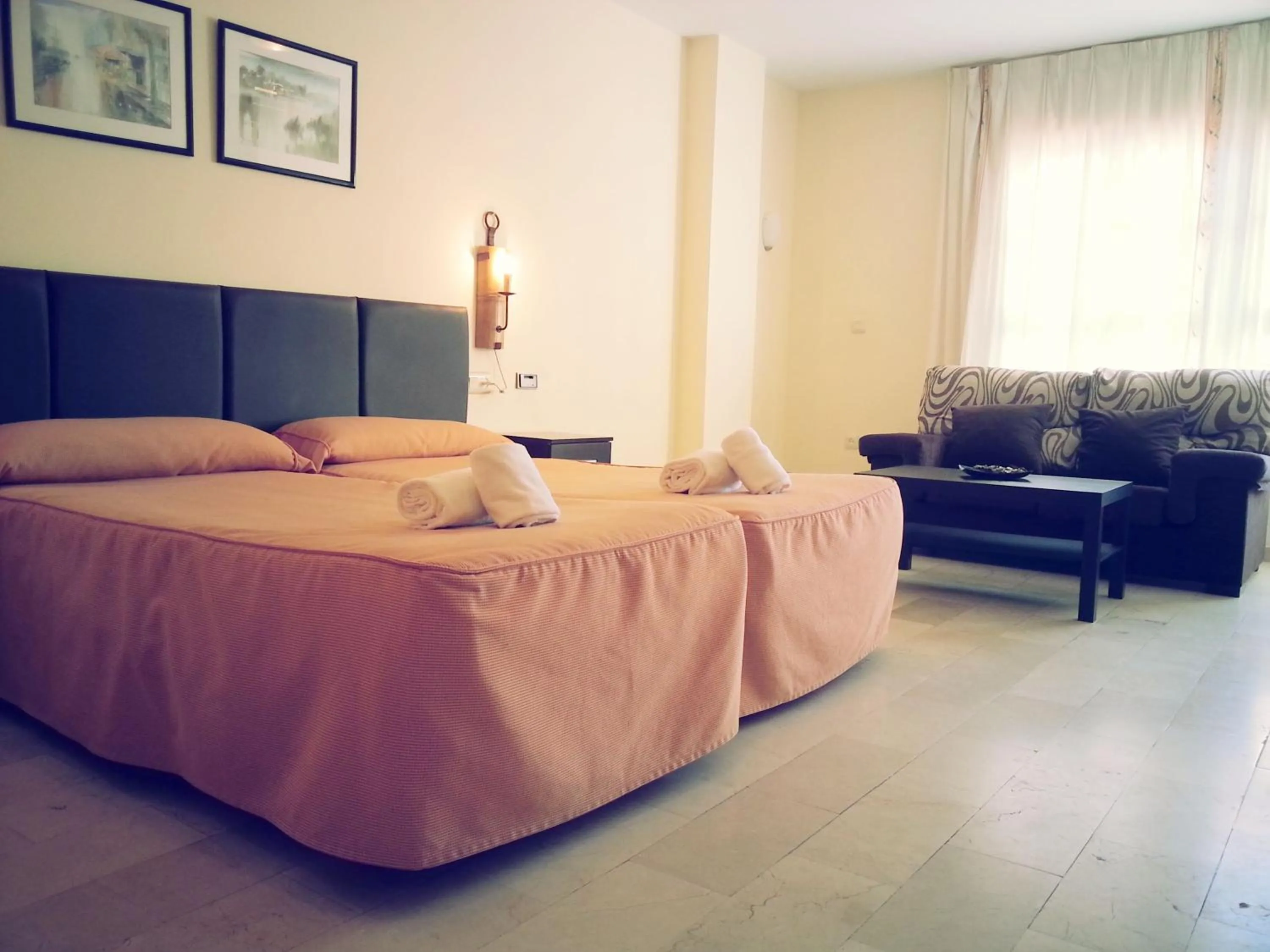 Bedroom, Bed in Aguas Salinas