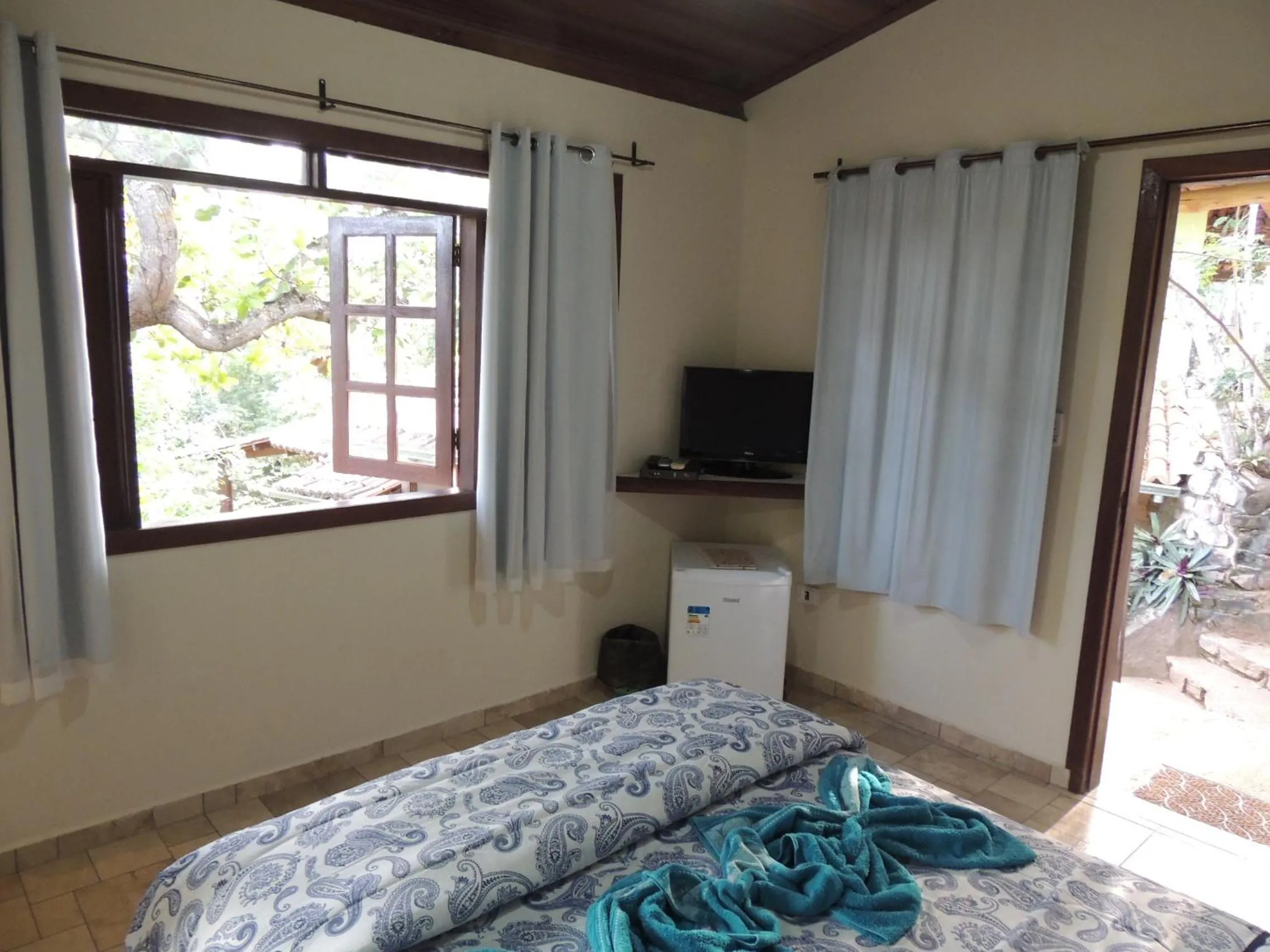 Photo of the whole room, Bed in Canto Verde Pousada