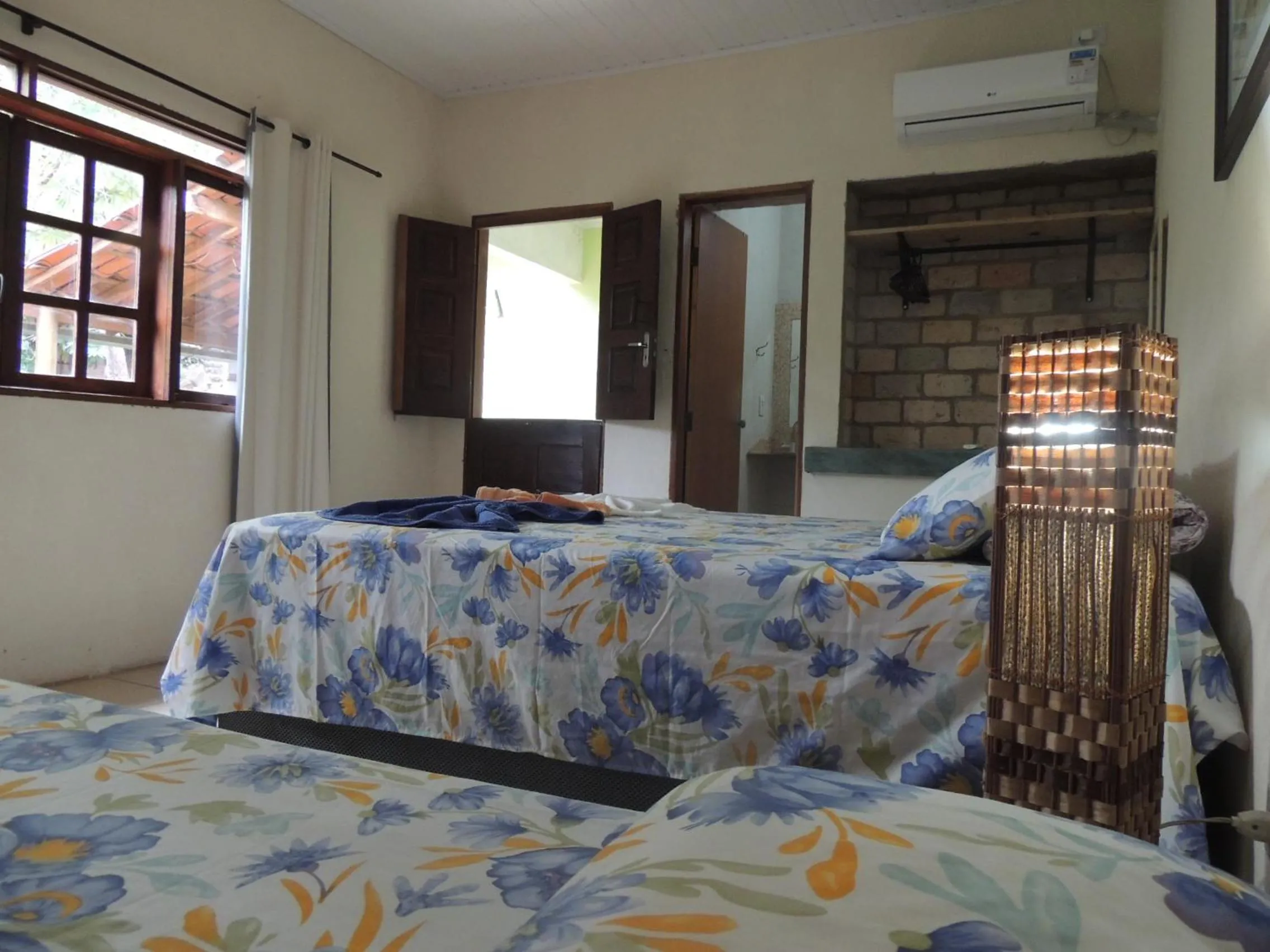 Photo of the whole room, Bed in Canto Verde Pousada