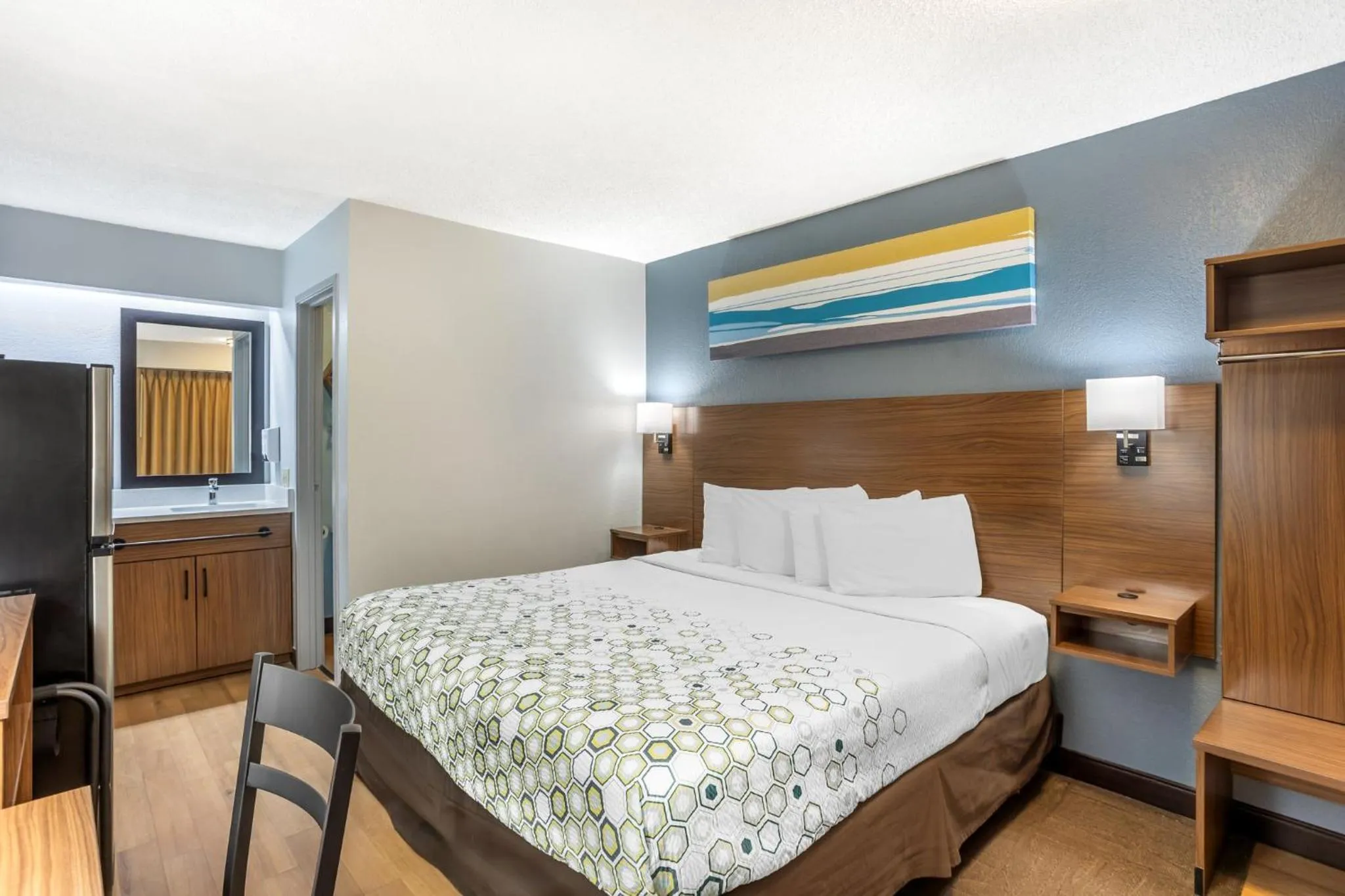 Photo of the whole room, Bed in HomeTowne Studios by Red Roof Danville, PA