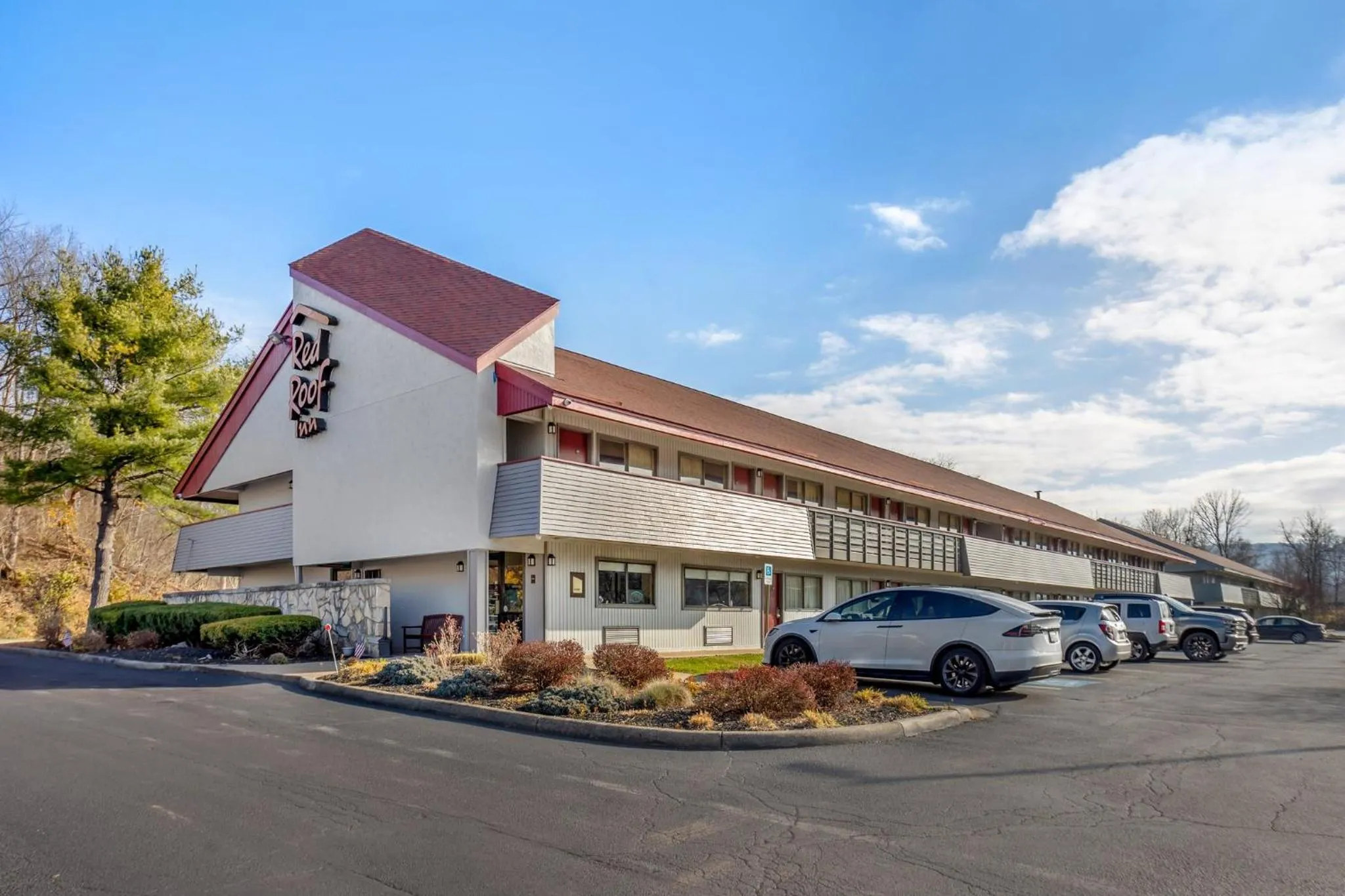 Facade/entrance in HomeTowne Studios by Red Roof Danville, PA