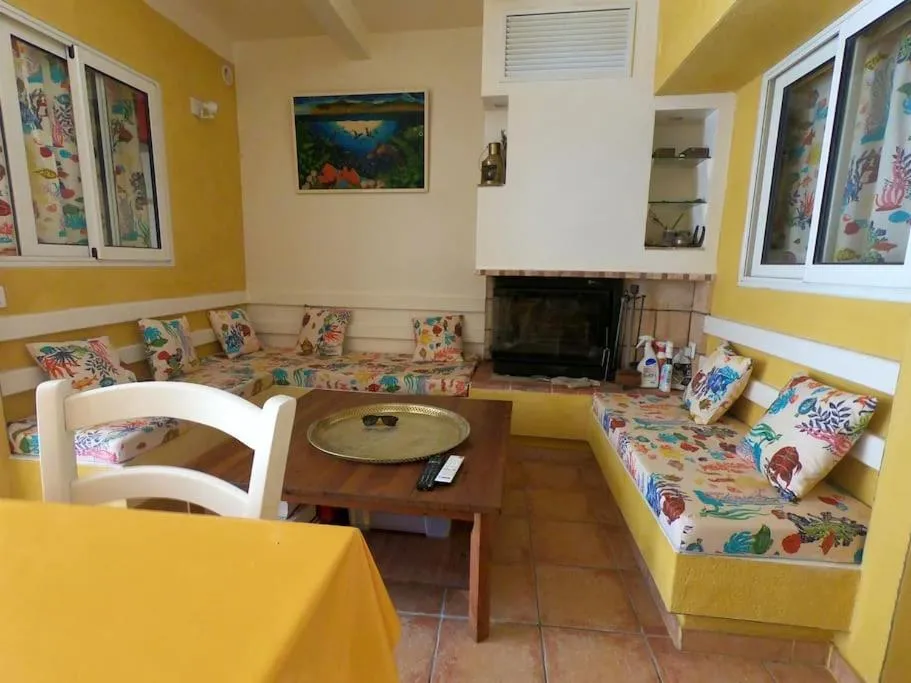 Sharehouse world-Hostel-la girelle- Backpackers