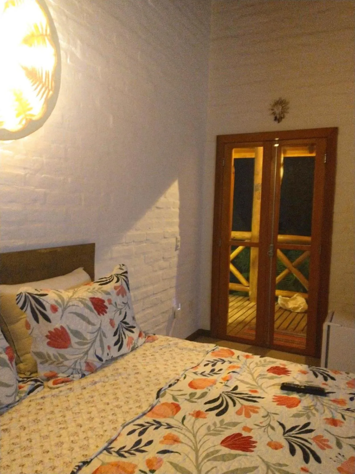 Photo of the whole room, Bed in Nas Nuvens Hospedaria