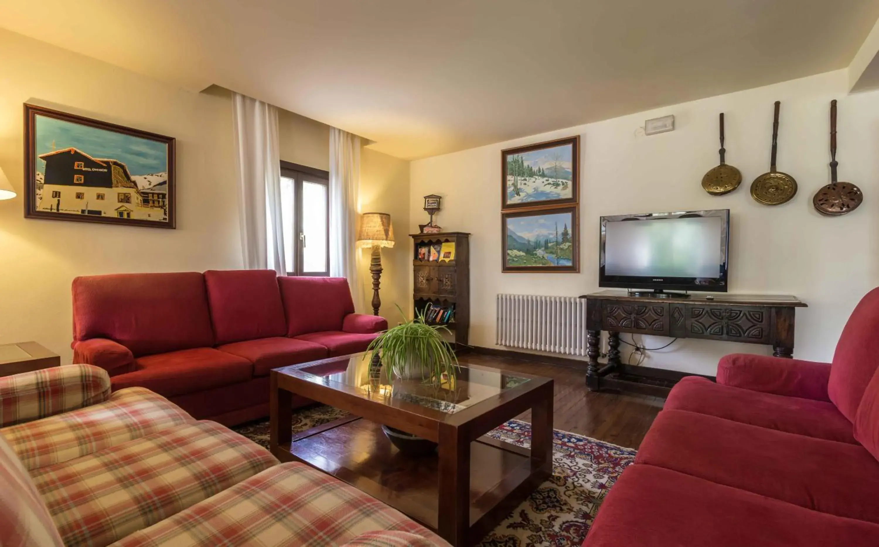 Living room in SNÖ Hotel Candanchú Living room in SNÖ Hotel Candanchú