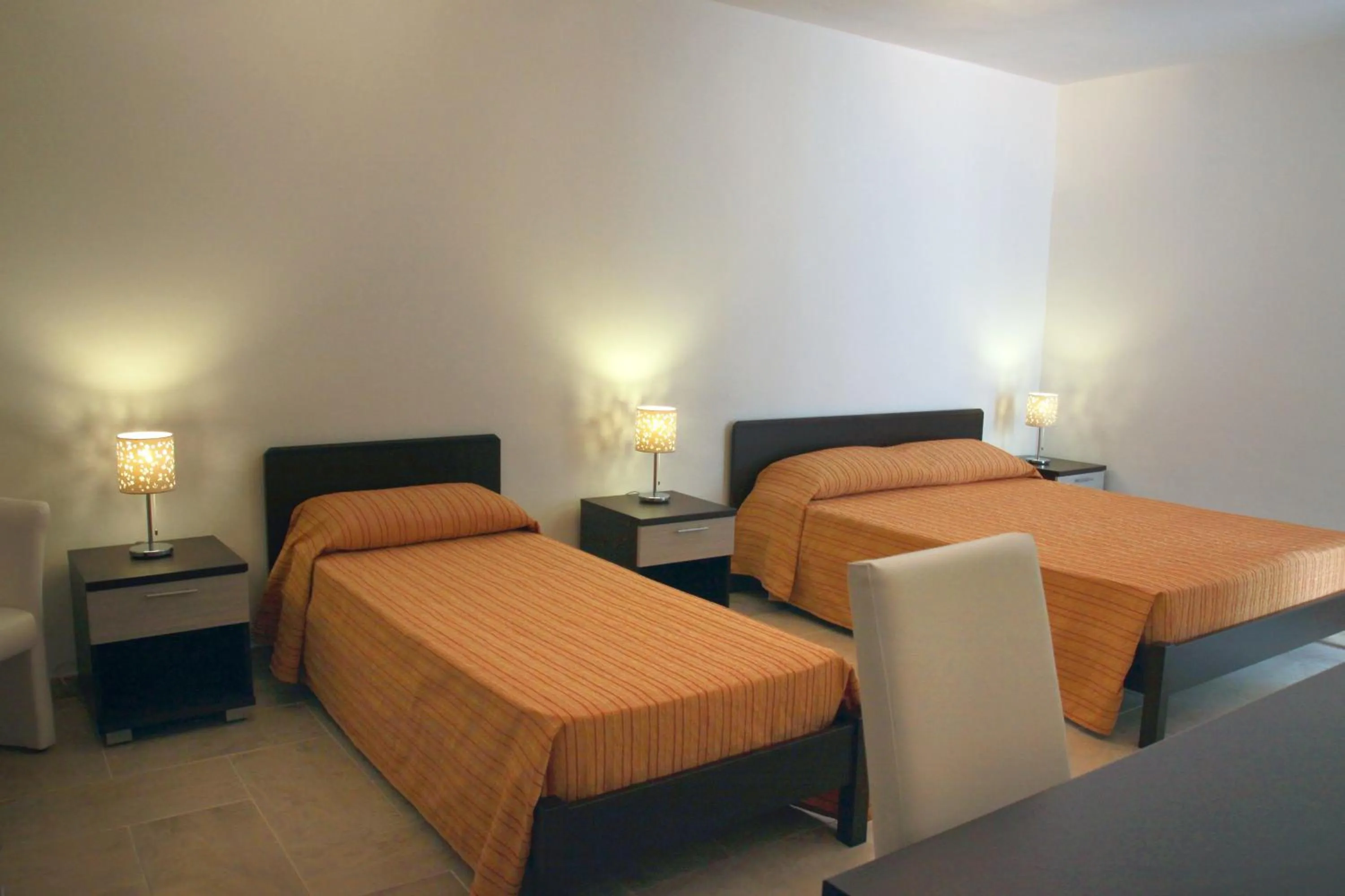 Bedroom, Bed in Gradiè