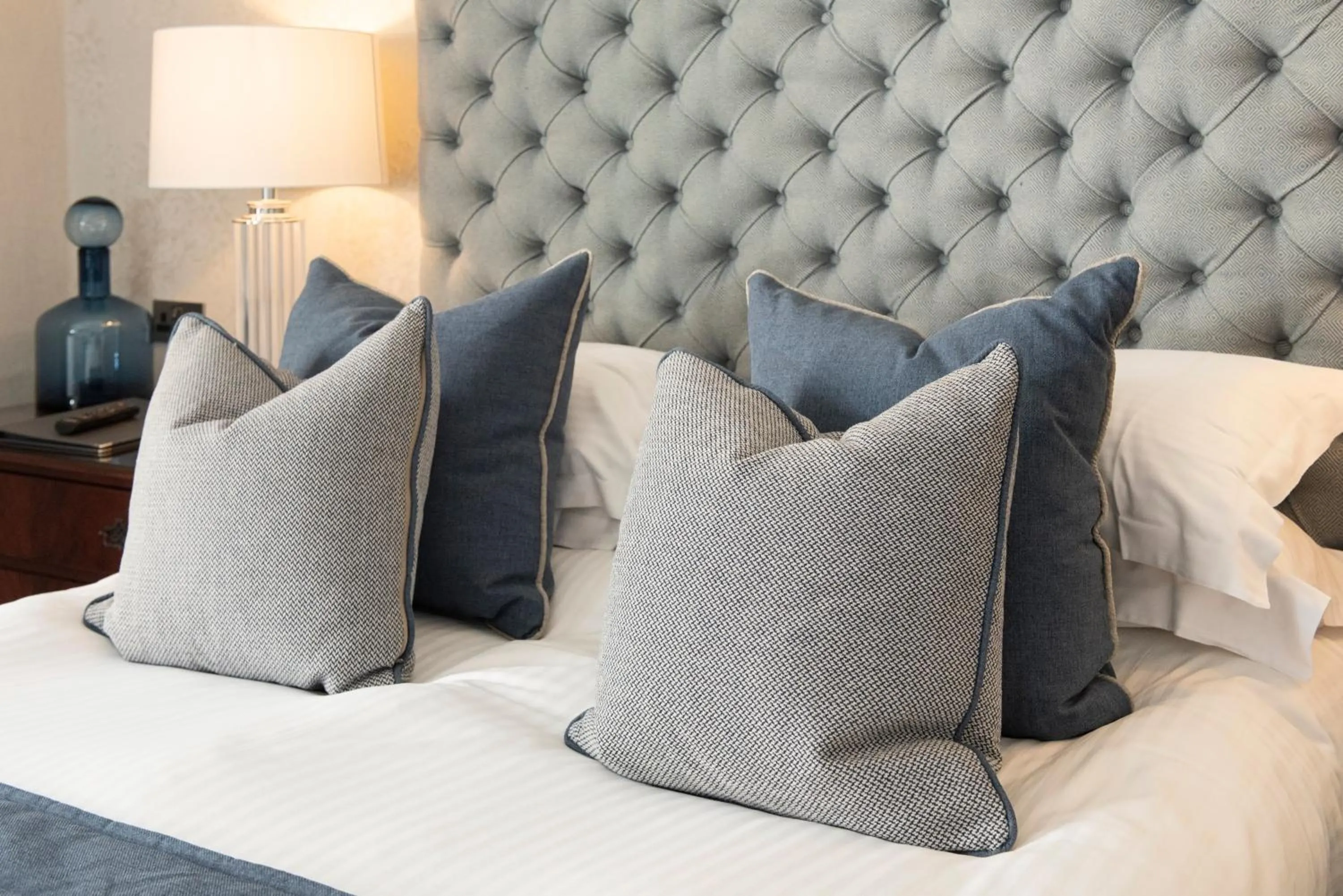 Bed in Roundthorn Country House & Luxury Apartments