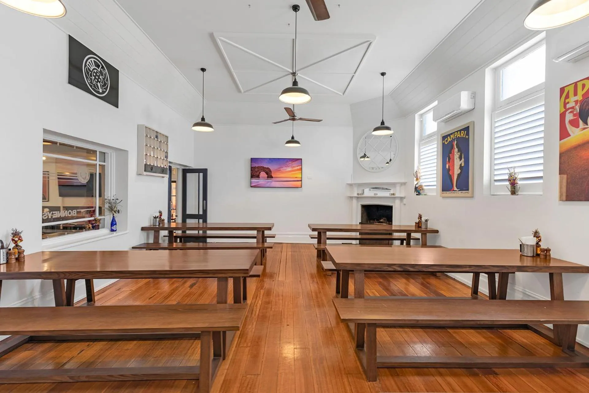 Restaurant/places to eat in Caledonian Hotel Echuca