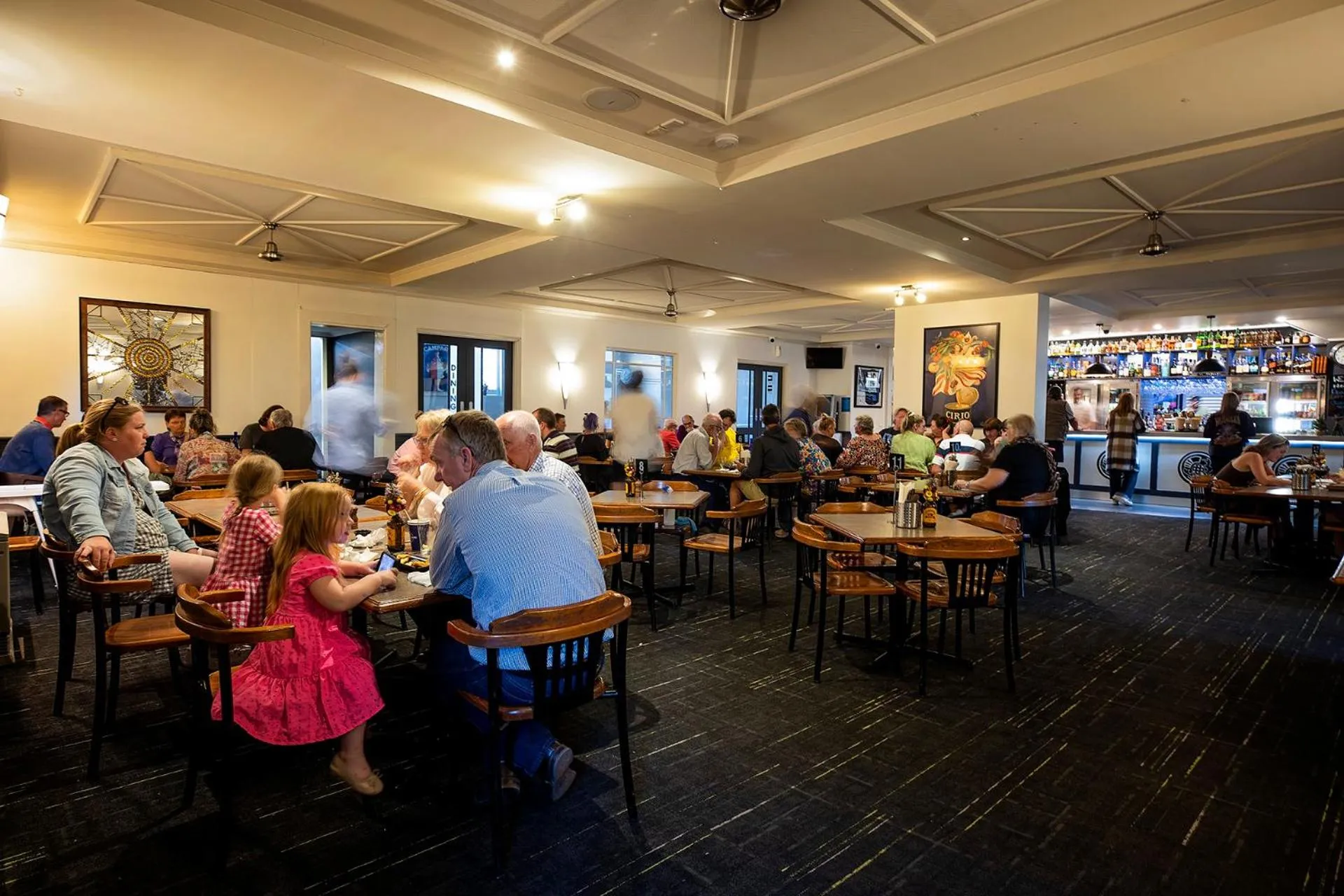 Restaurant/places to eat in Caledonian Hotel Echuca