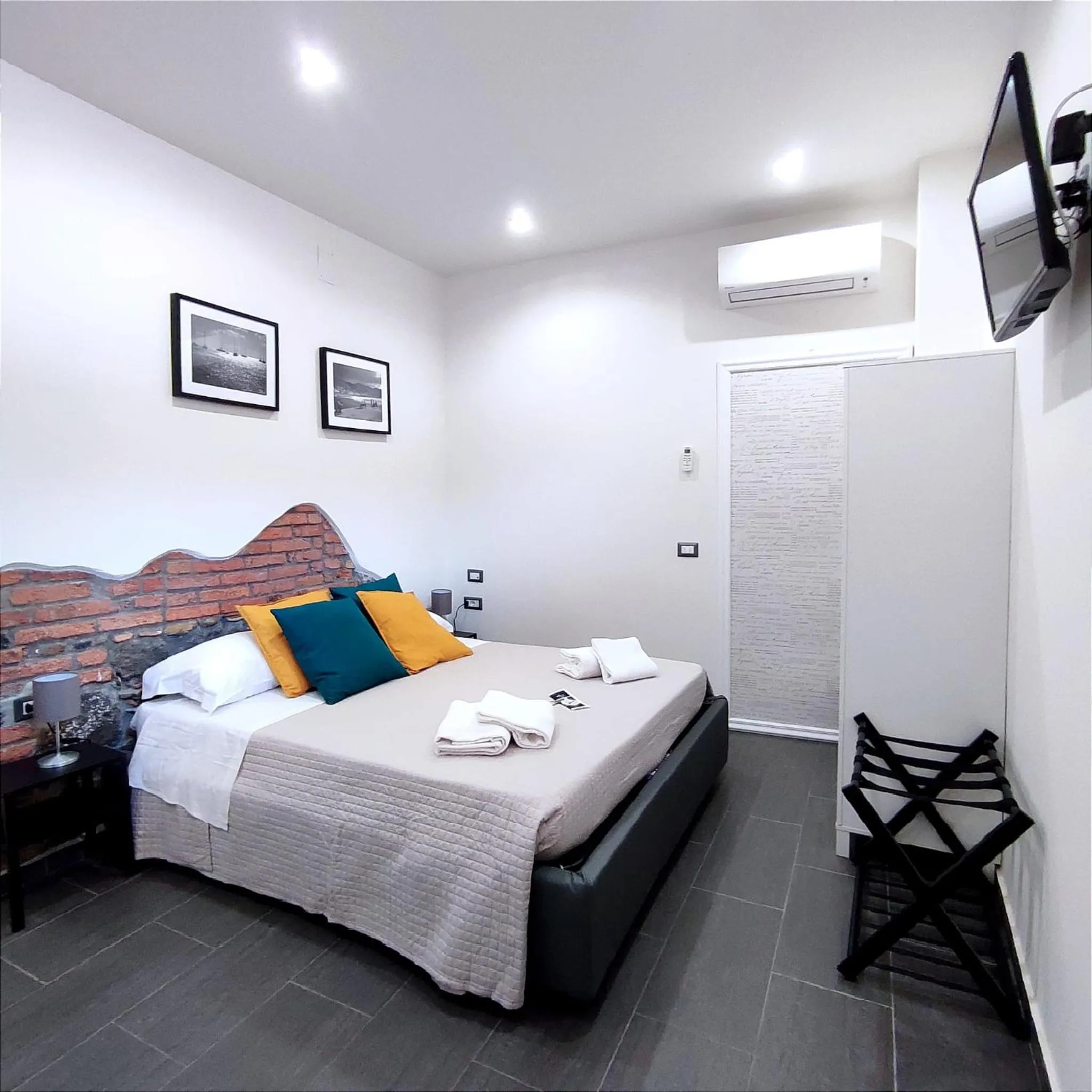 Bed in Passi di Mare Rooms