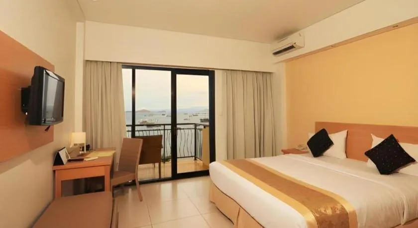 Bed in Laprima Hotel