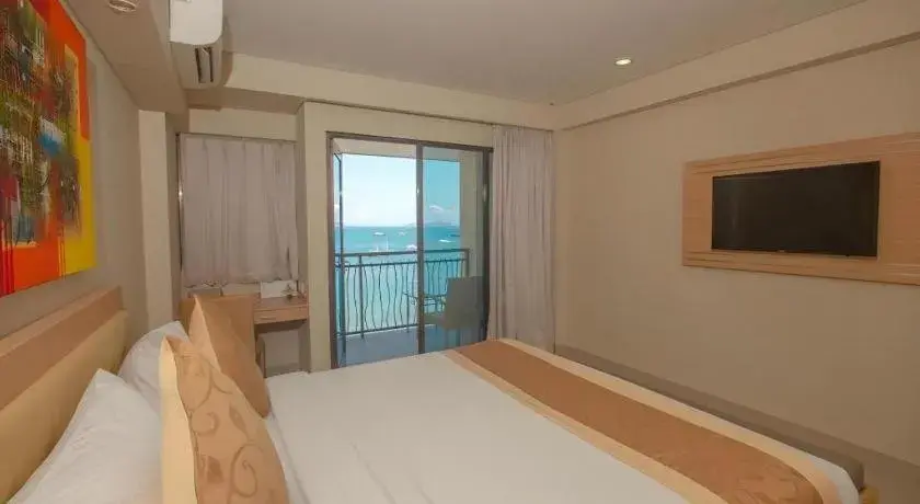 Bed in Laprima Hotel Bed in Laprima Hotel