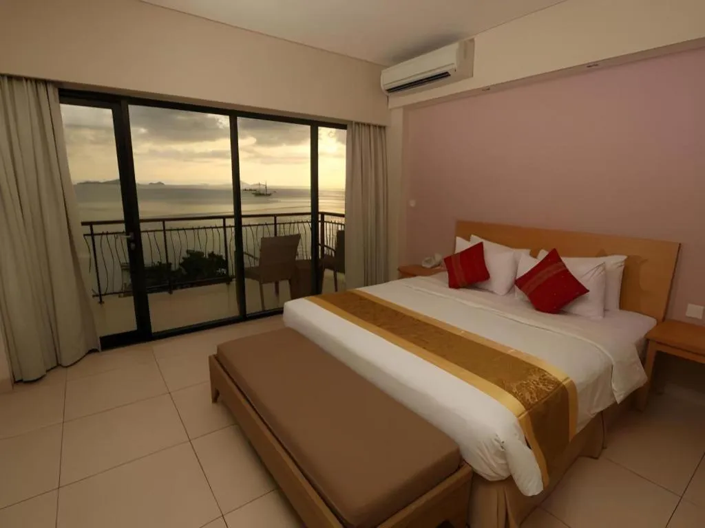 Bed in Laprima Hotel