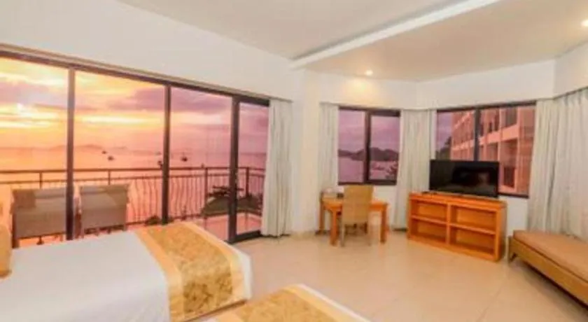 Bed in Laprima Hotel