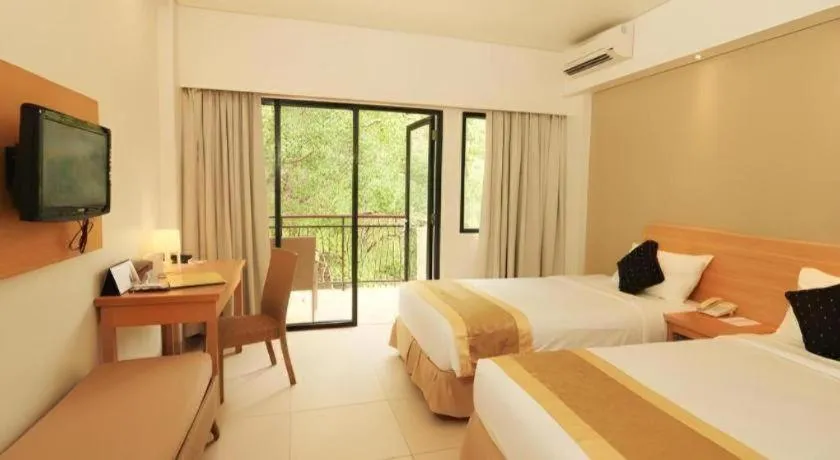 Bed in Laprima Hotel