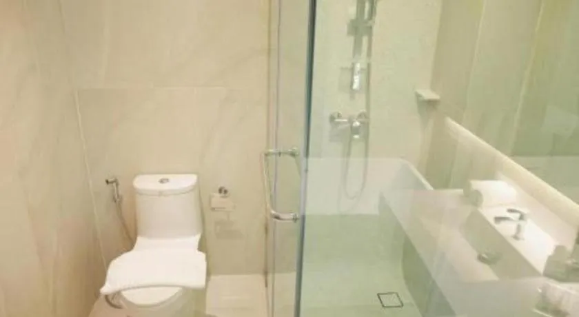 First Pride Hotel Bangkok