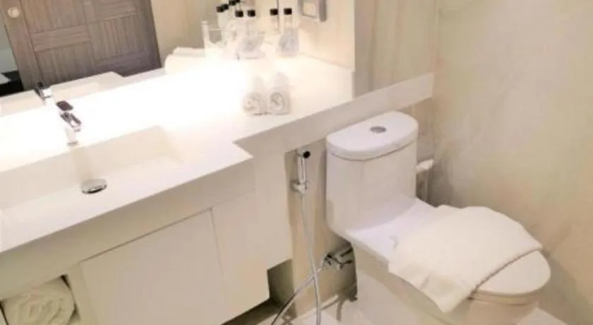 First Pride Hotel Bangkok