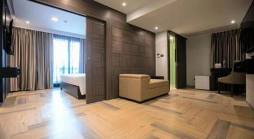 First Pride Hotel Bangkok